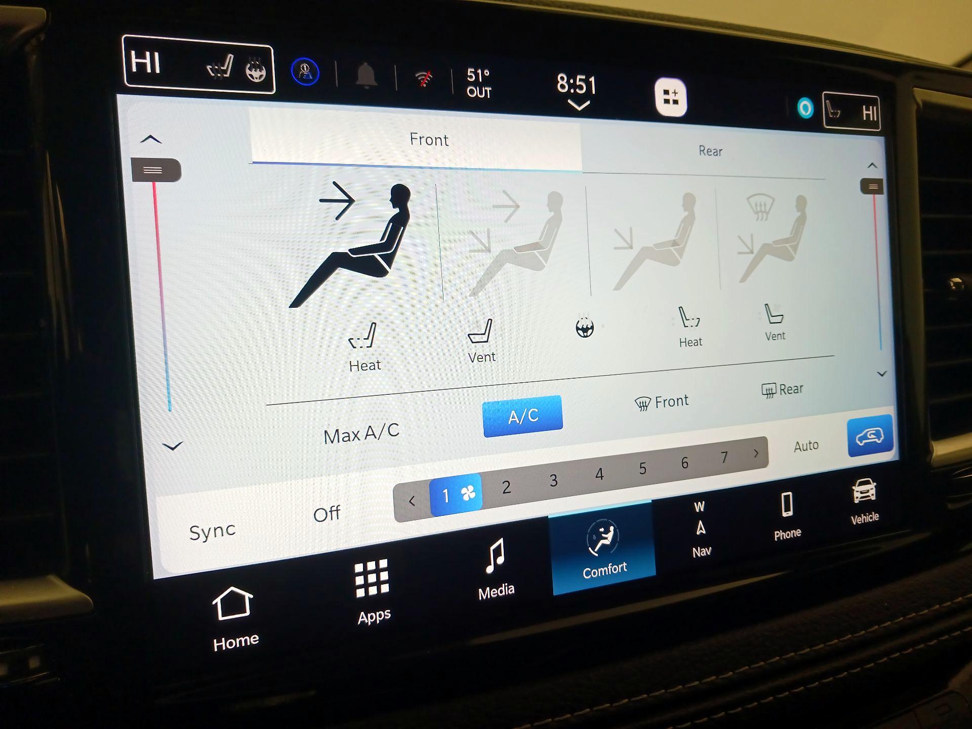 Thumbnail: 2024 Chrysler Pacifica - 17