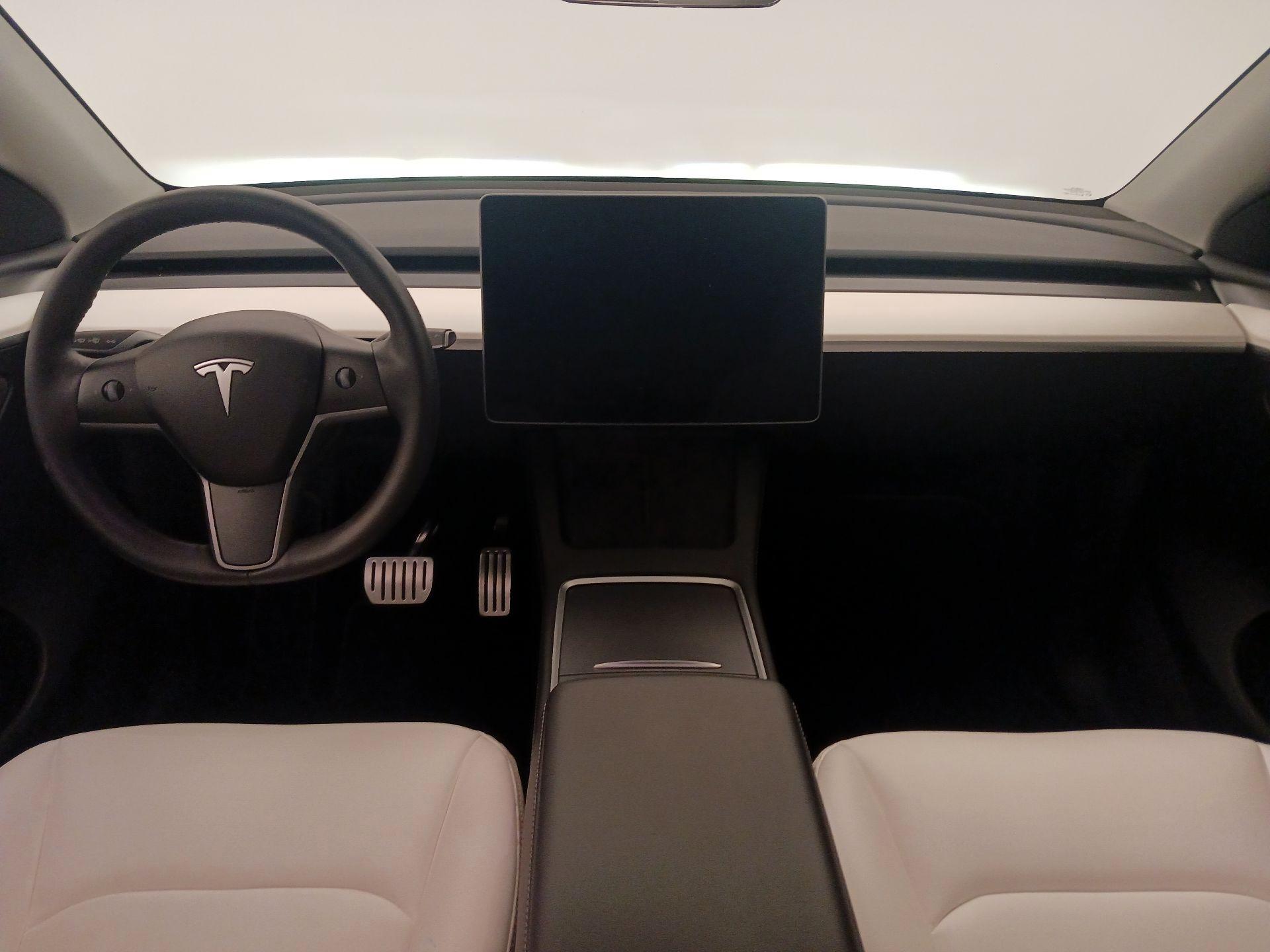 Thumbnail: 2023 Tesla Model Y - 9