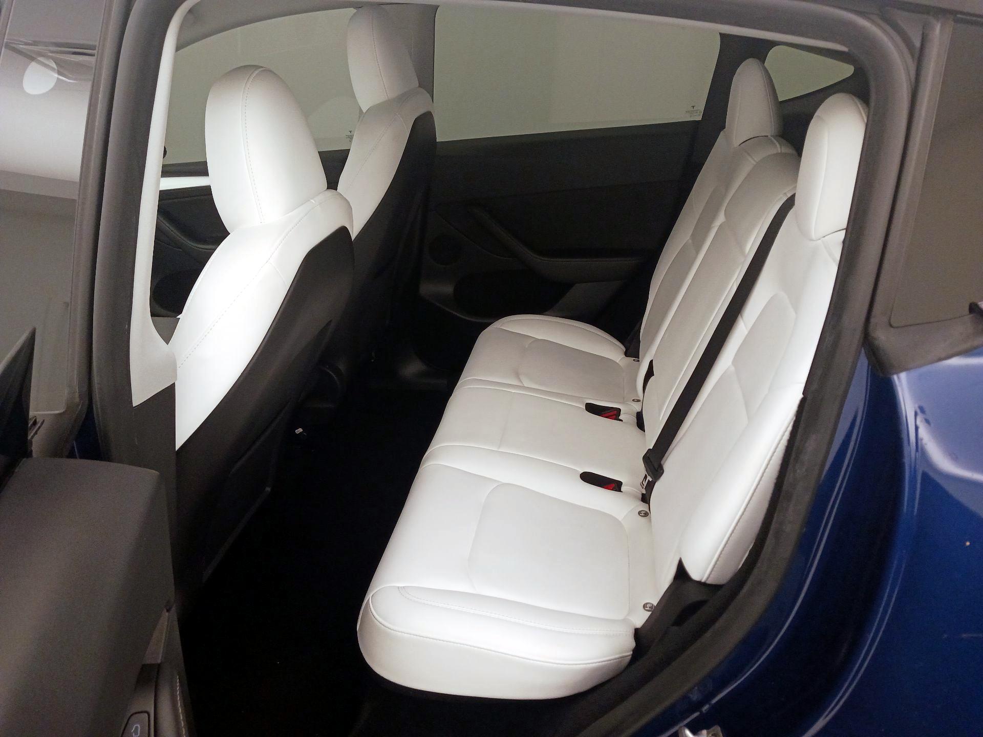 Thumbnail: 2023 Tesla Model Y - 19