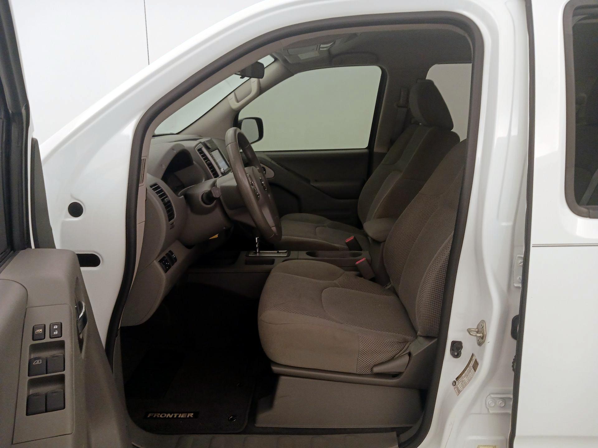 Thumbnail: 2019 Nissan Frontier - 11