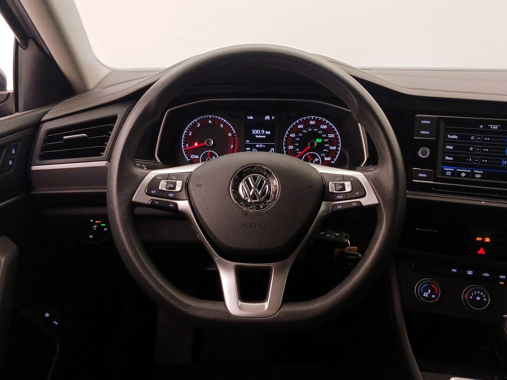 Thumbnail: 2021 Volkswagen Jetta - 10