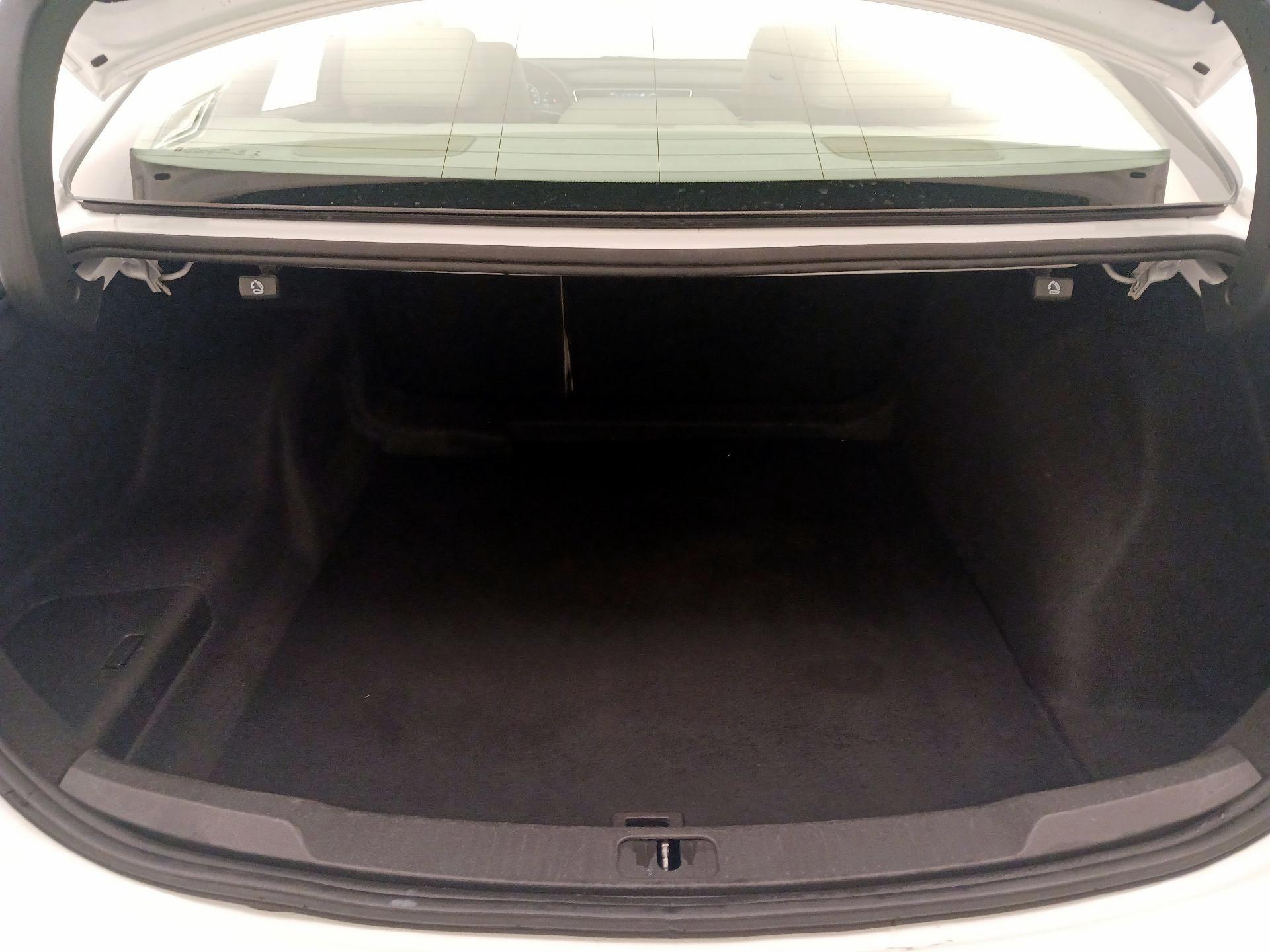 Thumbnail: 2017 Buick LaCrosse - 20