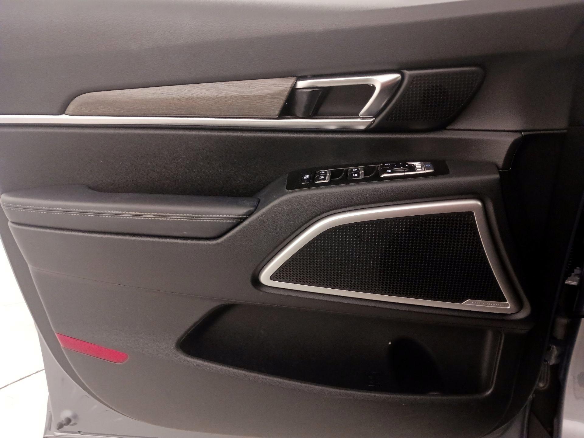 Thumbnail: 2022 Kia Telluride - 12