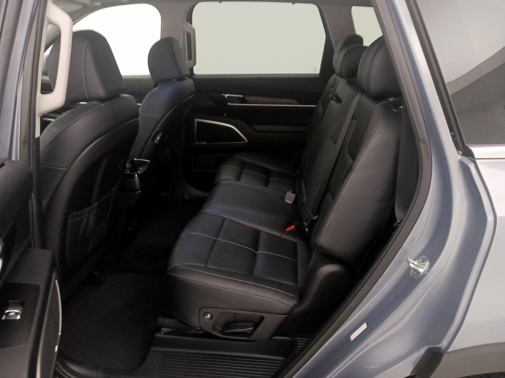 Thumbnail: 2022 Kia Telluride - 20