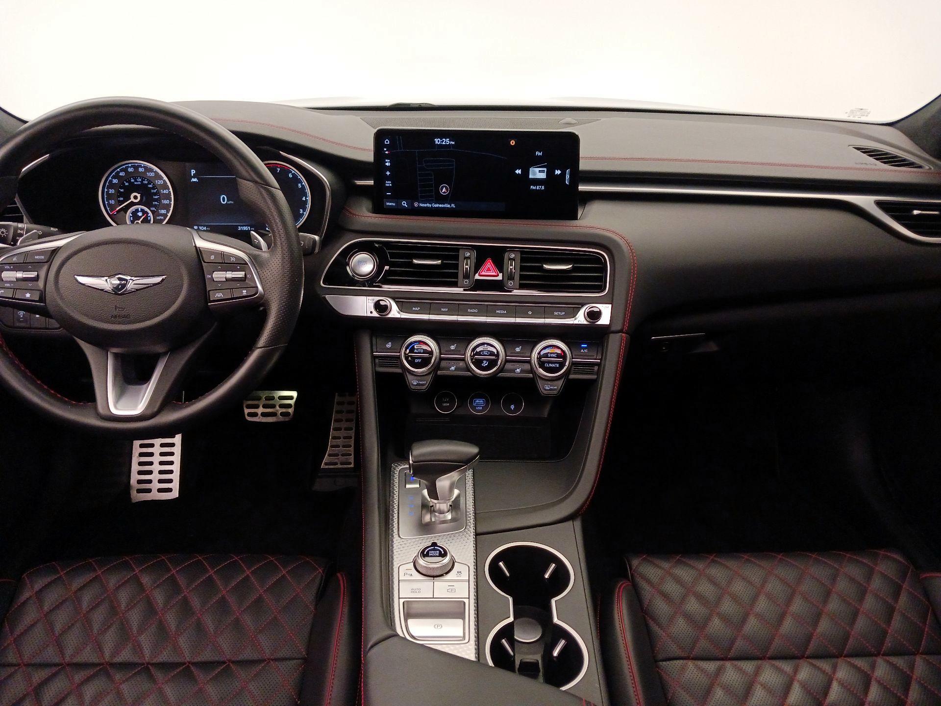 Thumbnail: 2022 Genesis G70 - 9