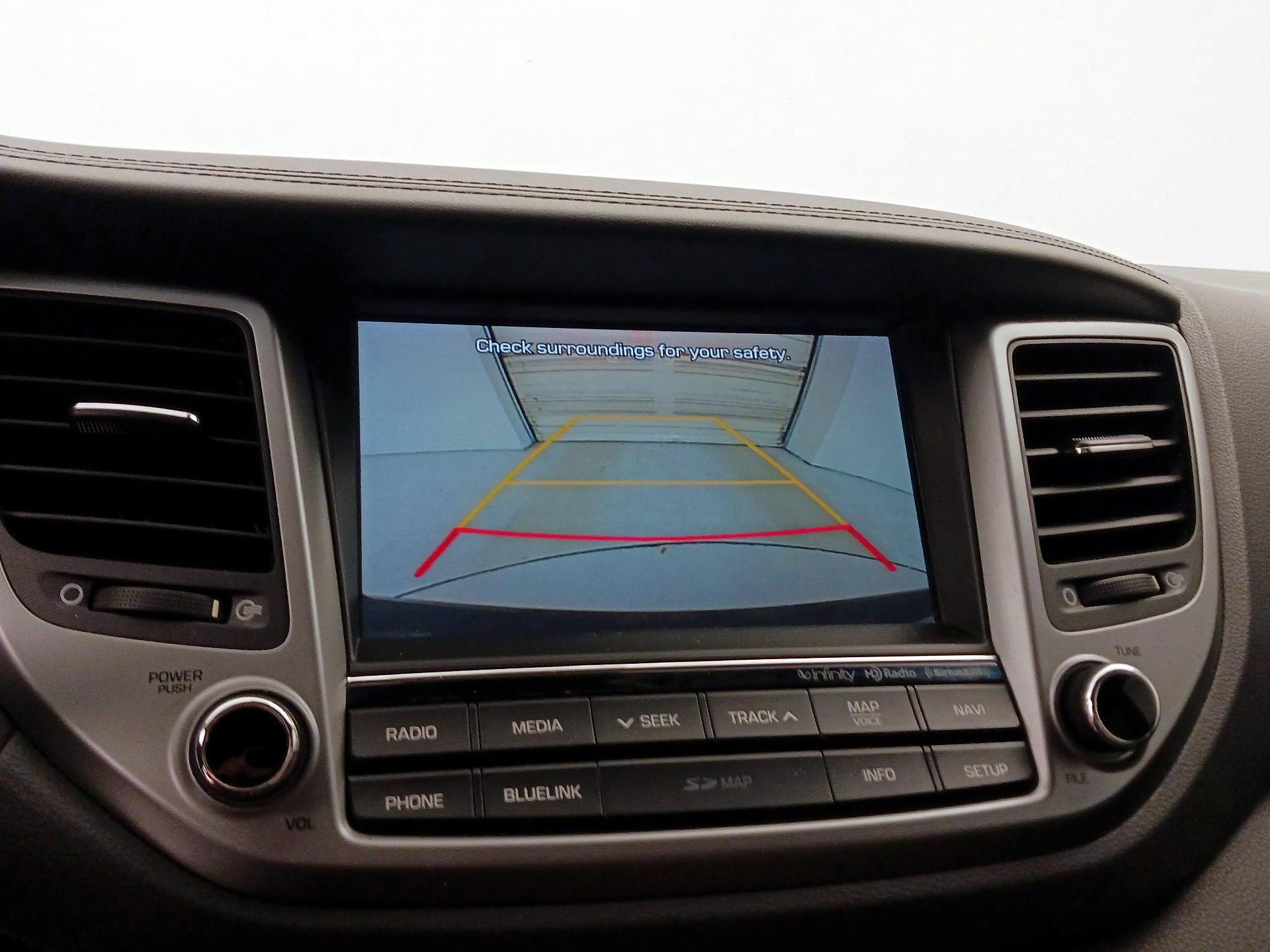 Thumbnail: 2017 Hyundai Tucson - 15