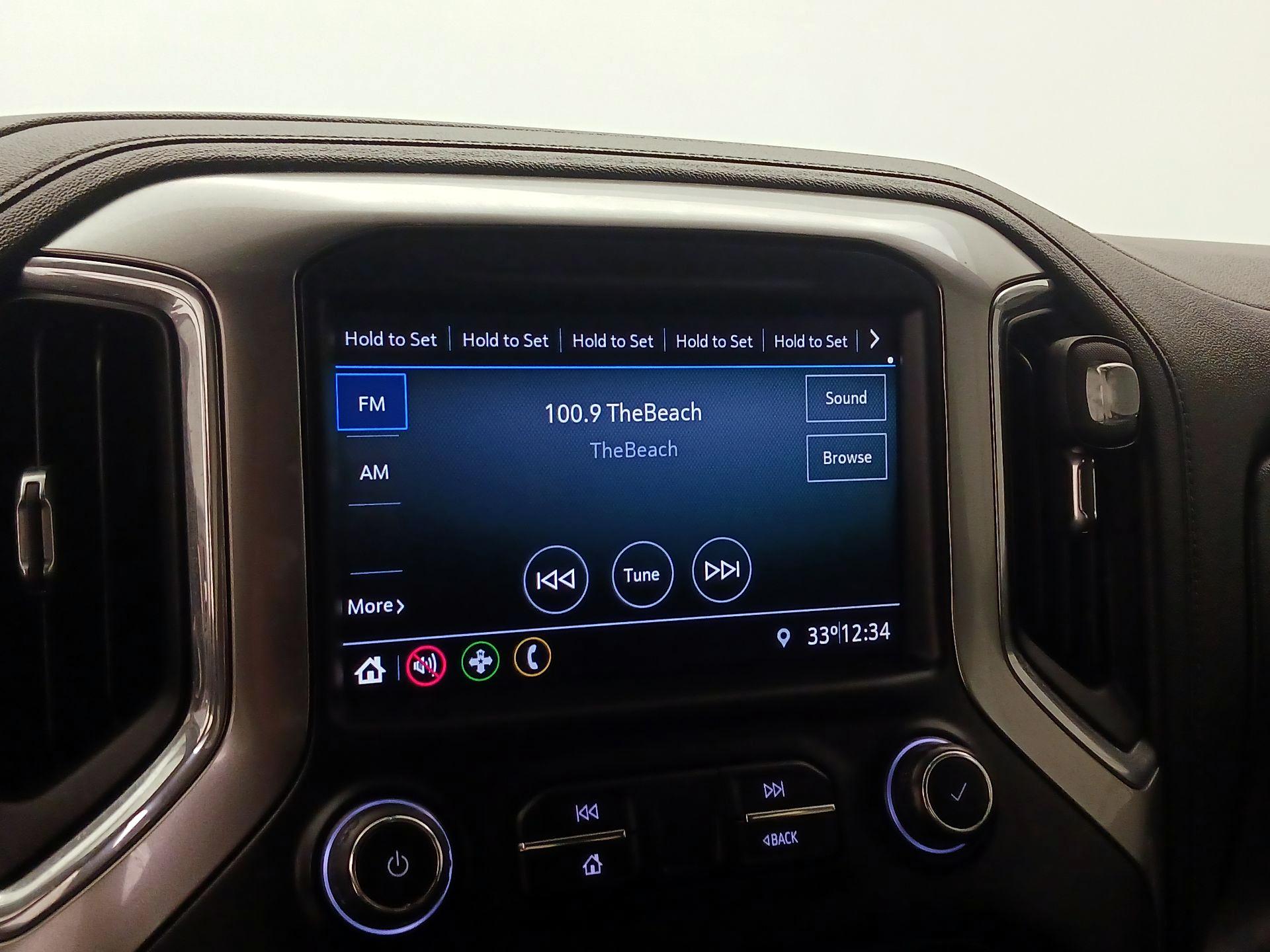 Thumbnail: 2020 Chevrolet Silverado 1500 - 13