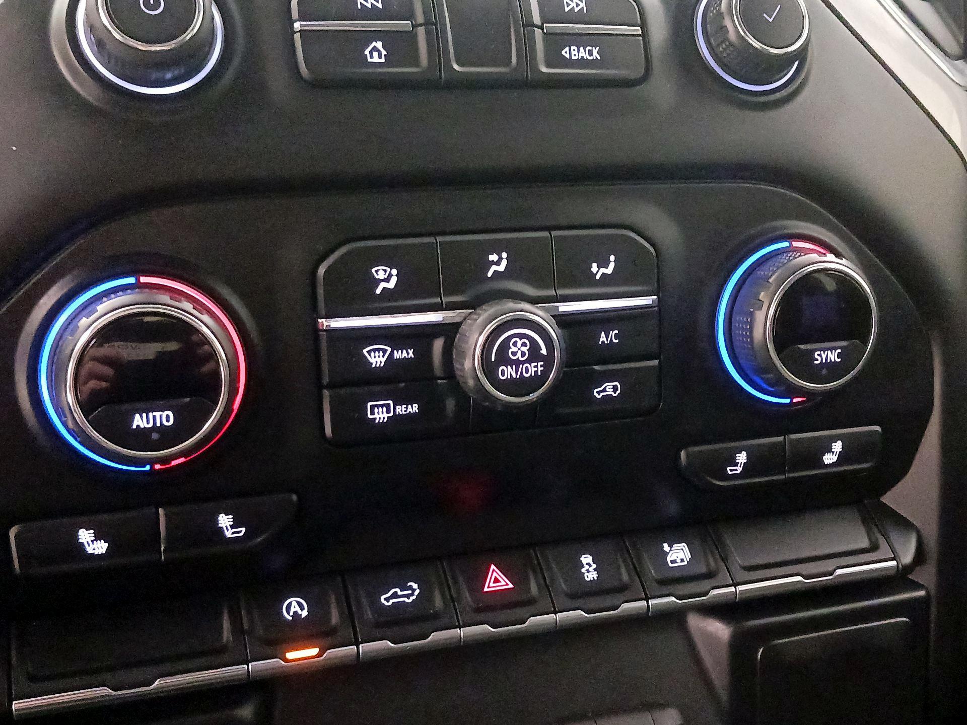 Thumbnail: 2020 Chevrolet Silverado 1500 - 14