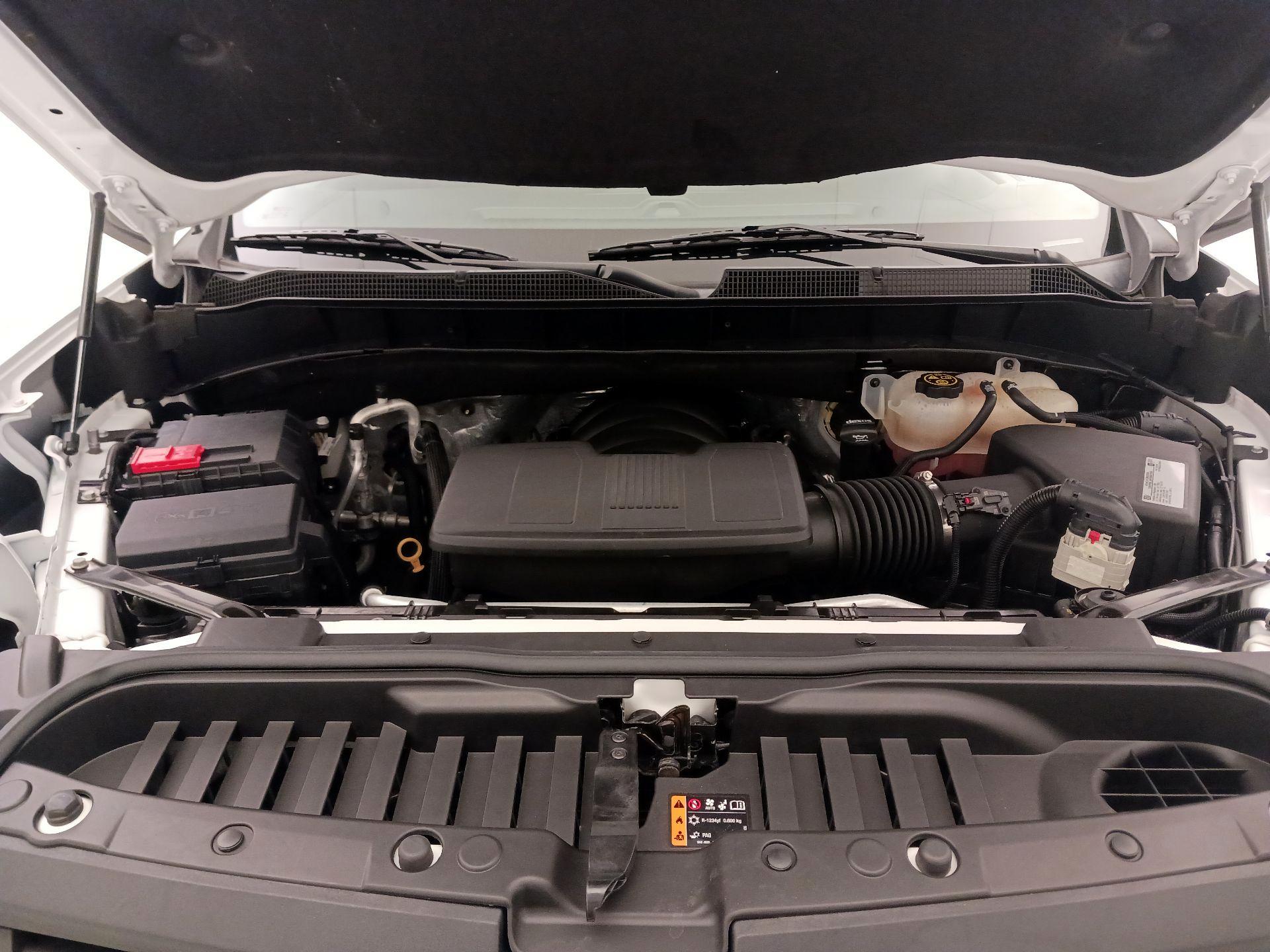 Thumbnail: 2020 Chevrolet Silverado 1500 - 19