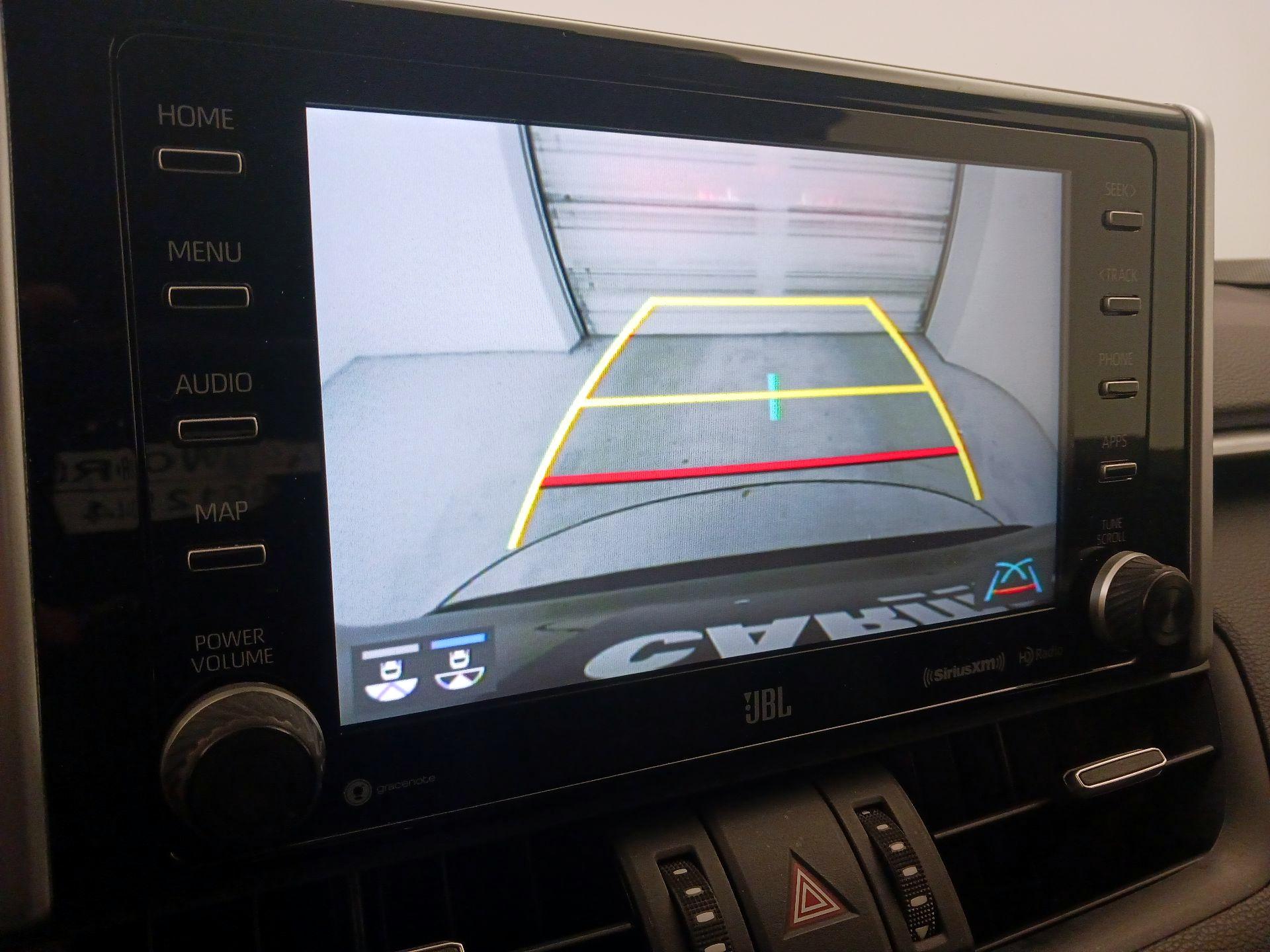 Thumbnail: 2019 Toyota RAV4 - 14