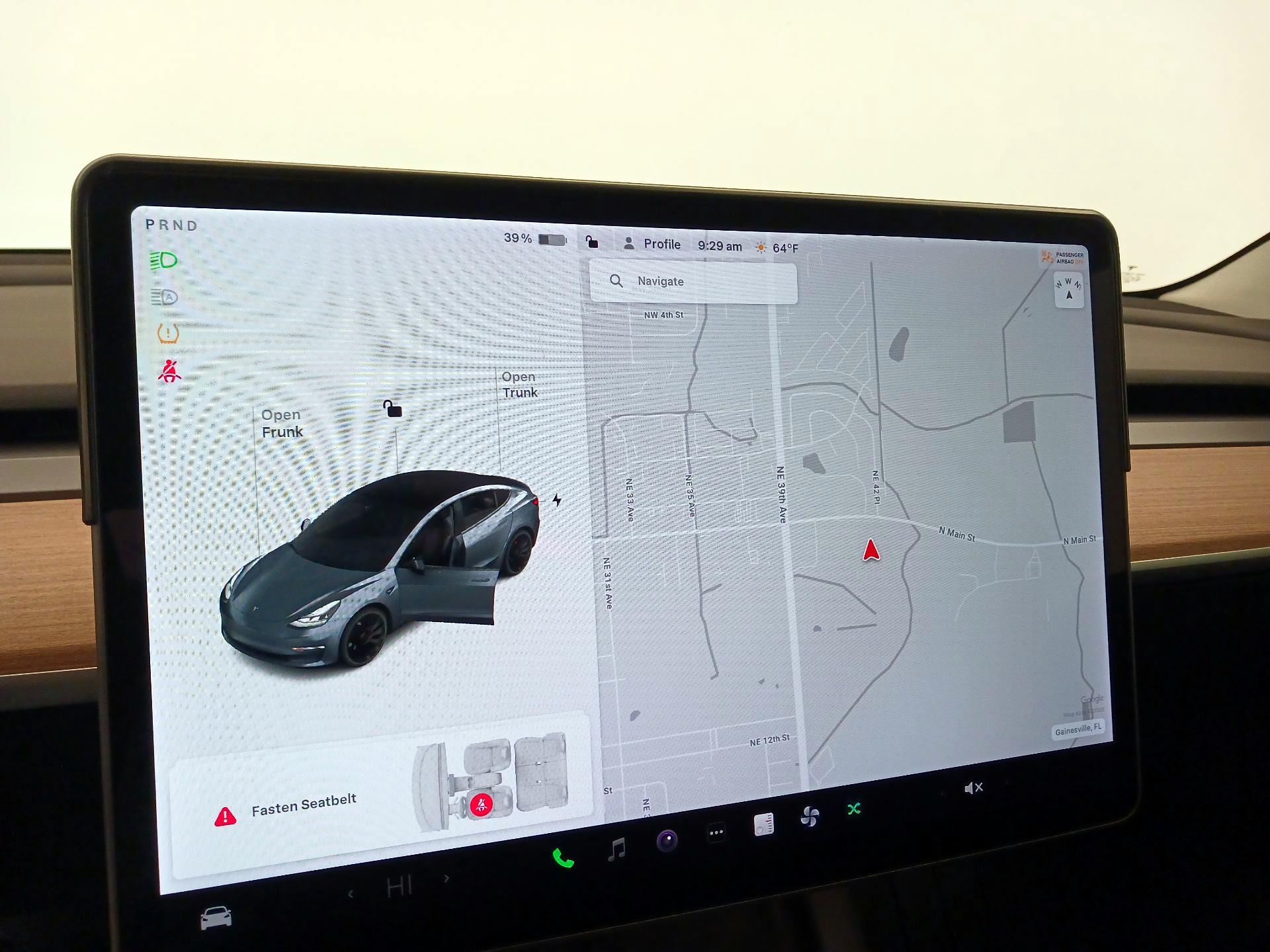 Thumbnail: 2022 Tesla Model 3 - 13