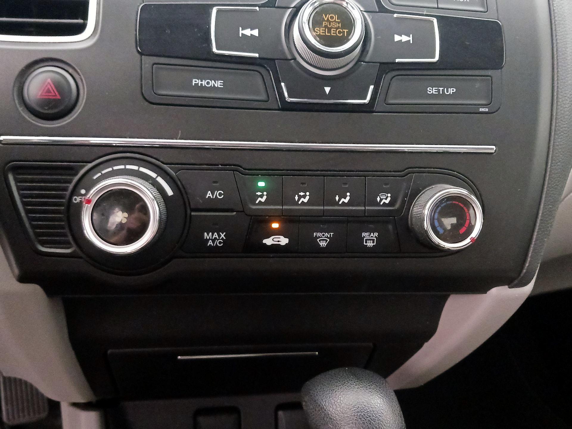 Thumbnail: 2015 Honda Civic - 16