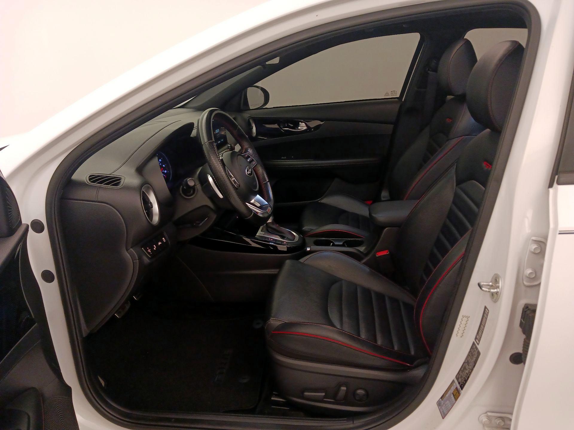 Thumbnail: 2021 Kia Forte - 11