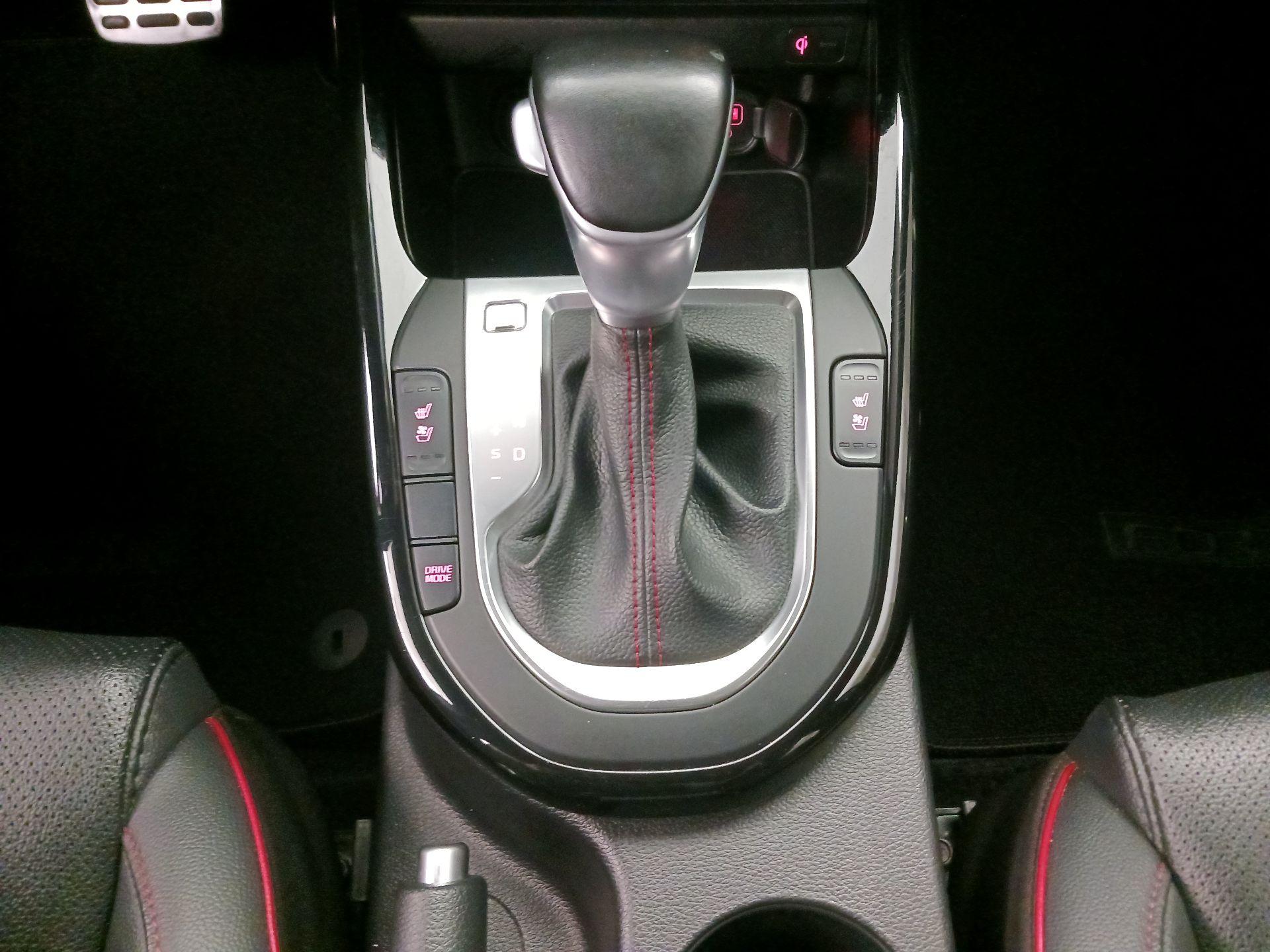 Thumbnail: 2021 Kia Forte - 17