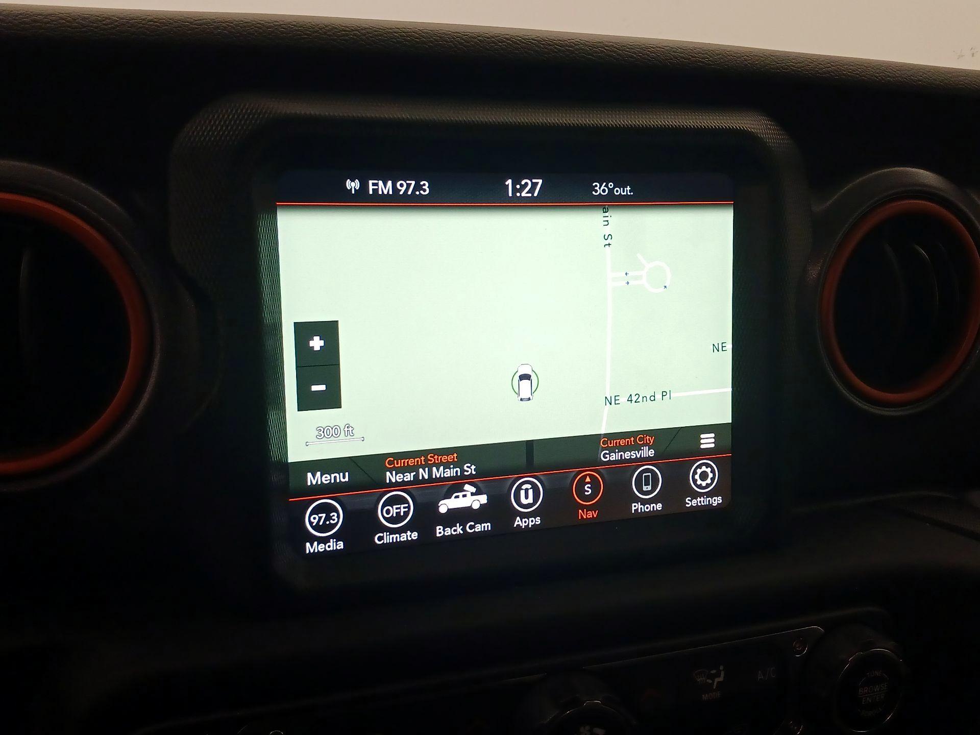 Thumbnail: 2023 Jeep Gladiator - 12