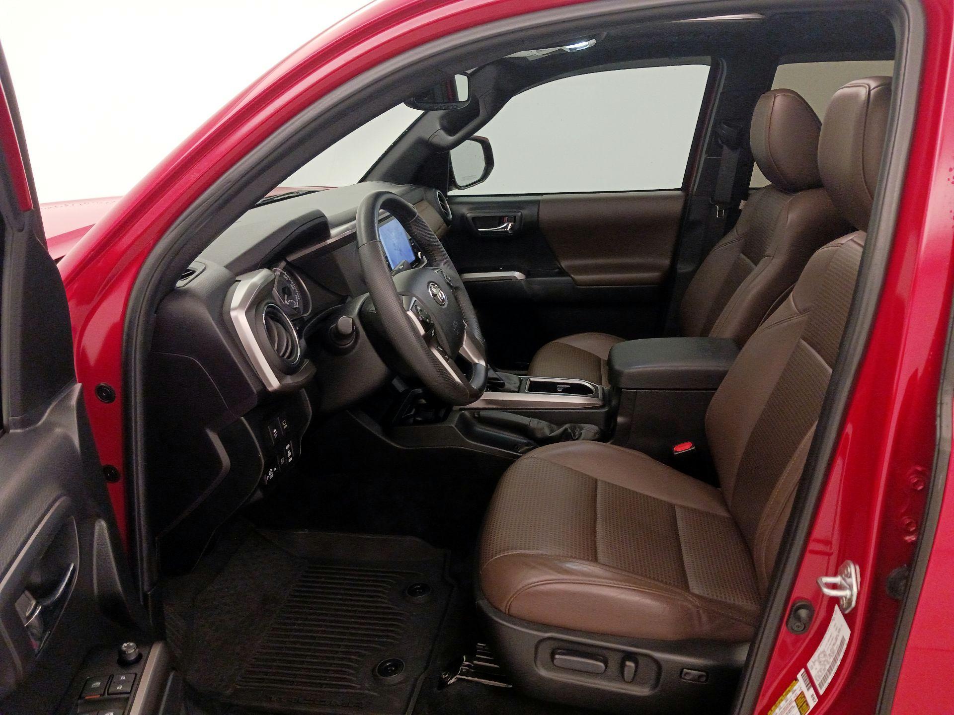 Thumbnail: 2023 Toyota Tacoma - 11