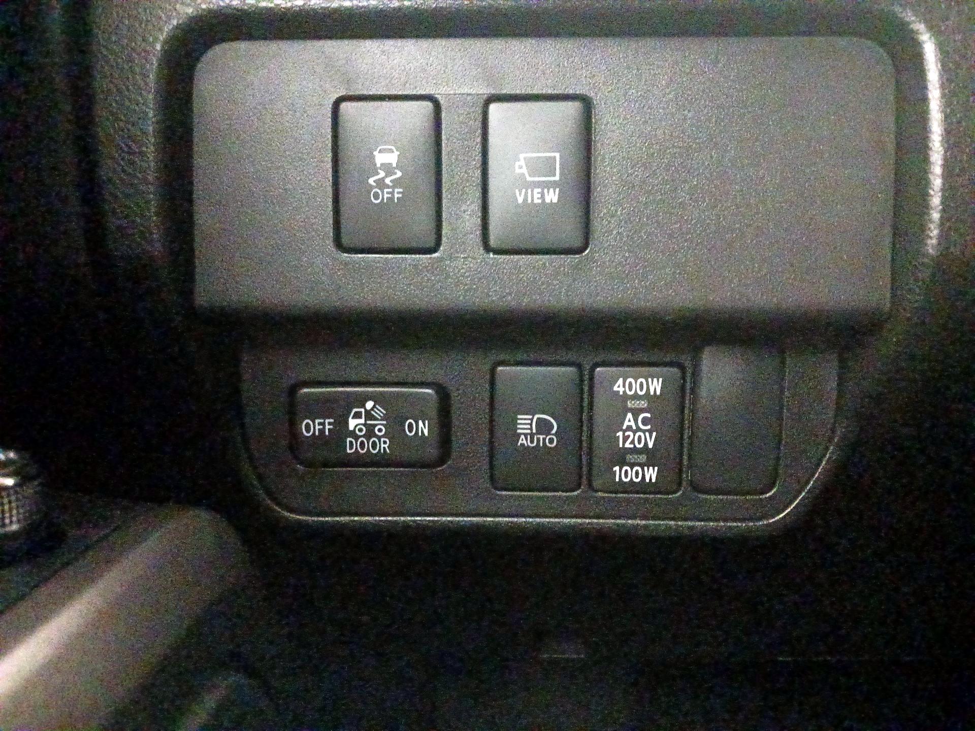 Thumbnail: 2023 Toyota Tacoma - 13