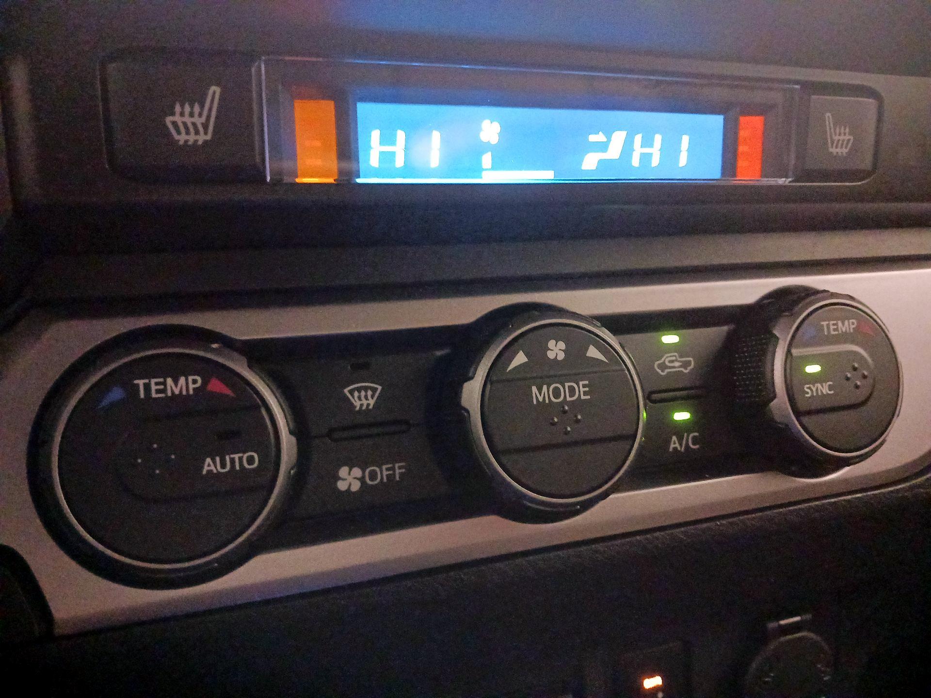 Thumbnail: 2023 Toyota Tacoma - 17