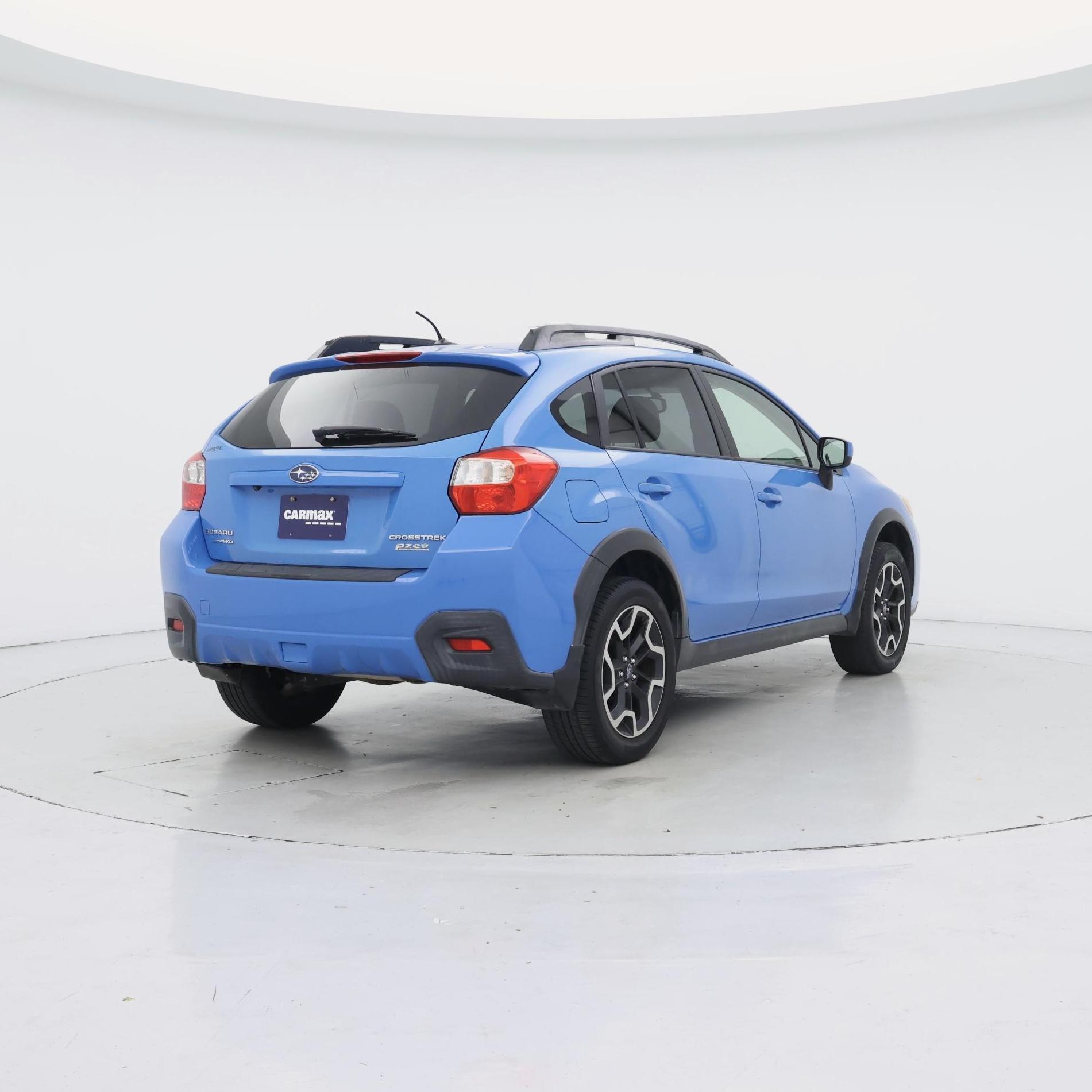 Thumbnail: 2016 Subaru XV Crosstrek - 8
