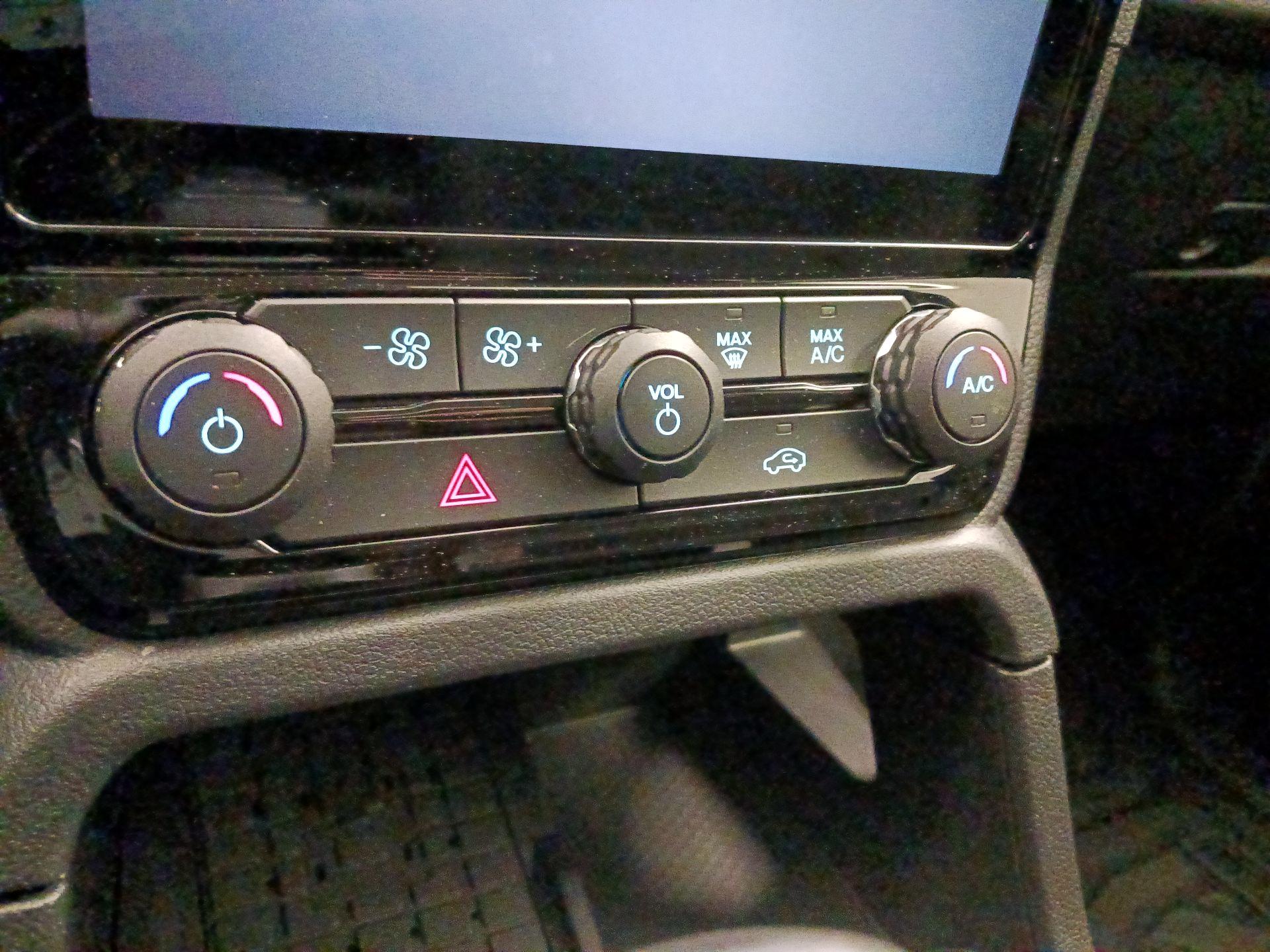 Thumbnail: 2024 Ford Ranger - 17