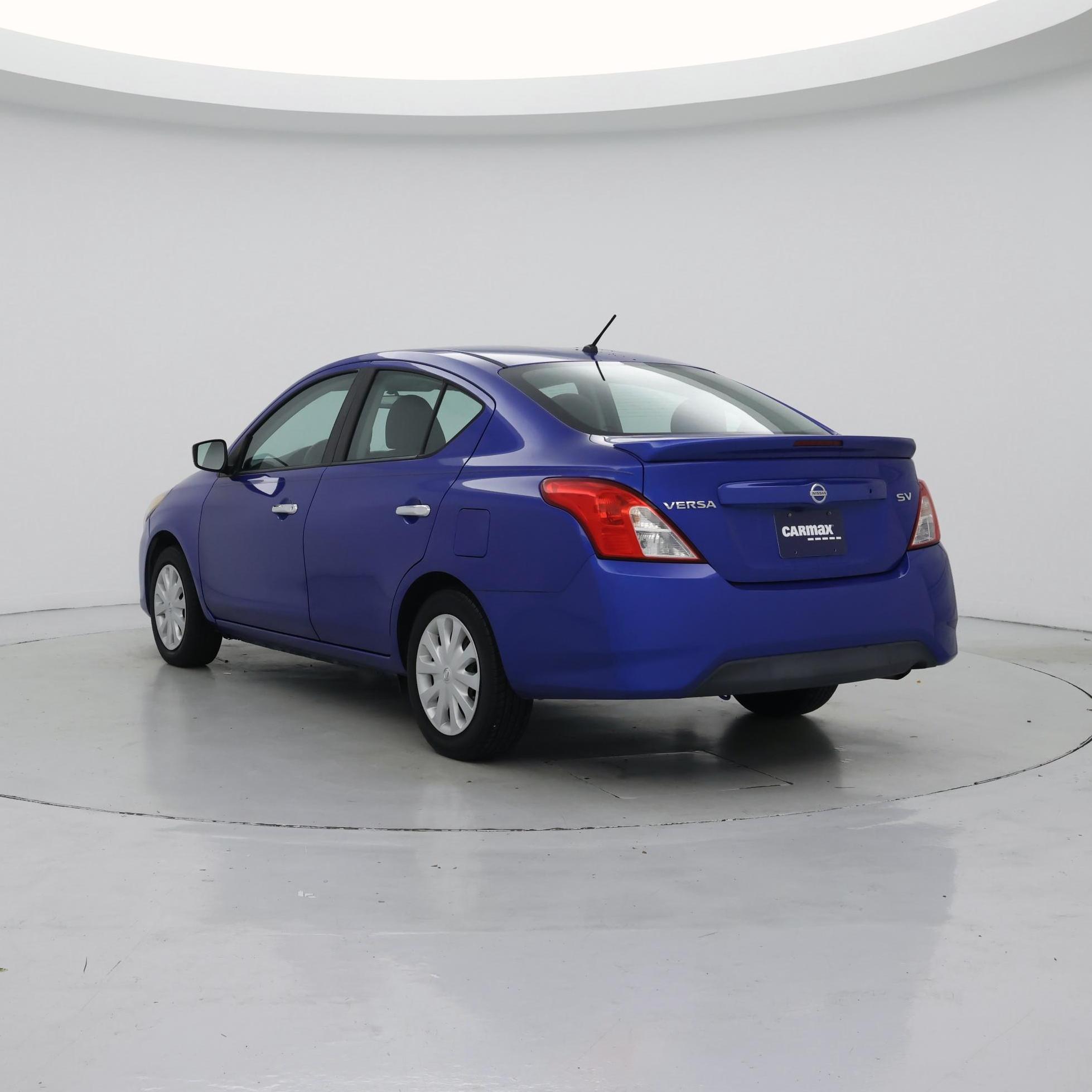 Thumbnail: 2017 Nissan Versa - 2