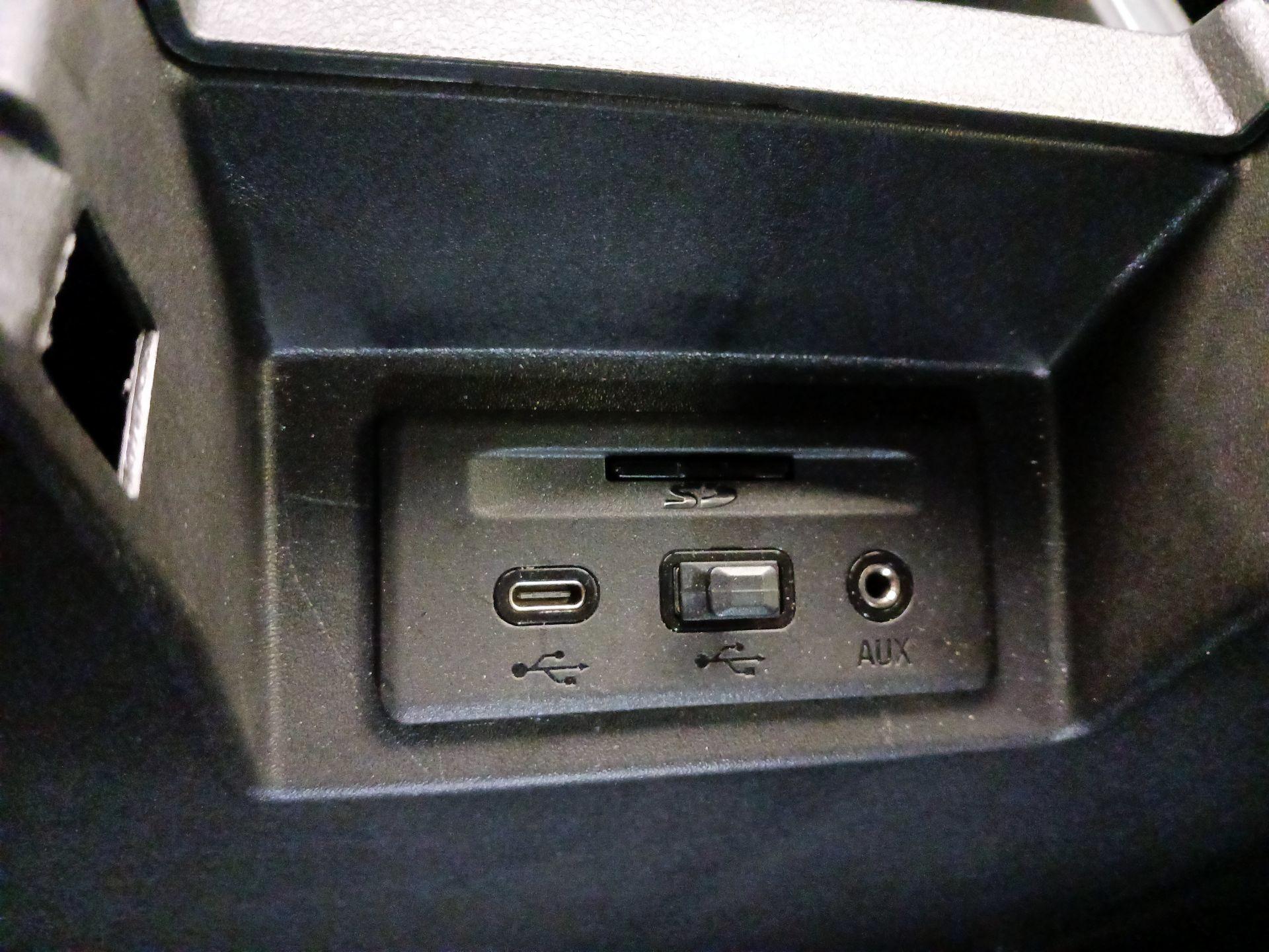 Thumbnail: 2021 GMC Sierra 1500 - 19