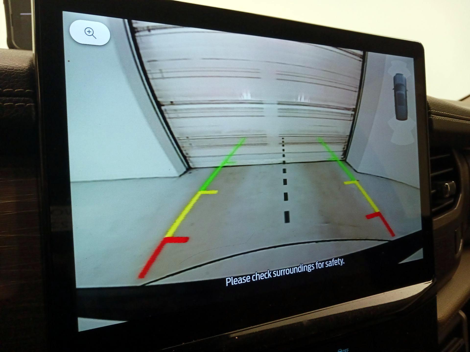 Thumbnail: 2023 Ford Expedition - 15