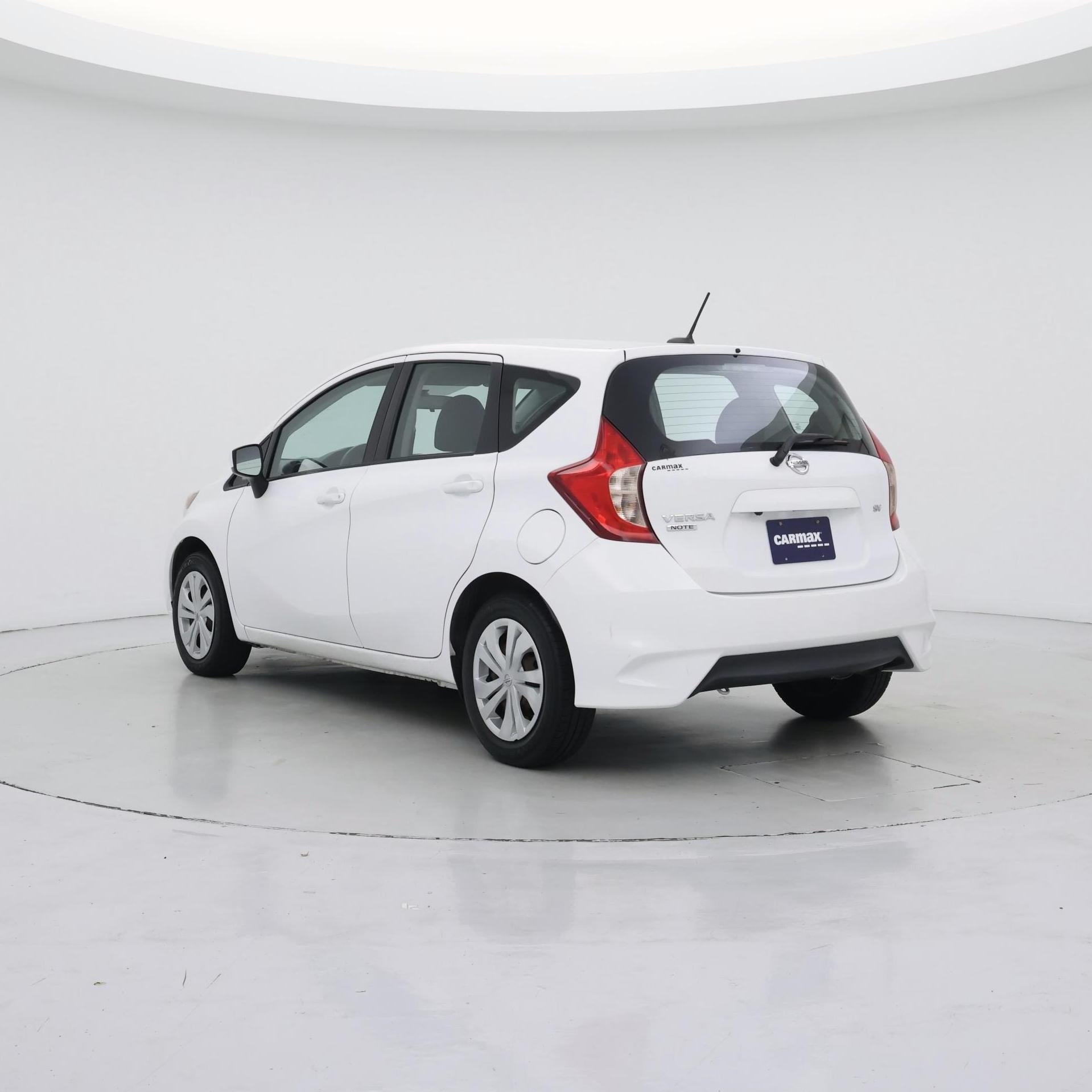 Thumbnail: 2017 Nissan Versa Note - 2