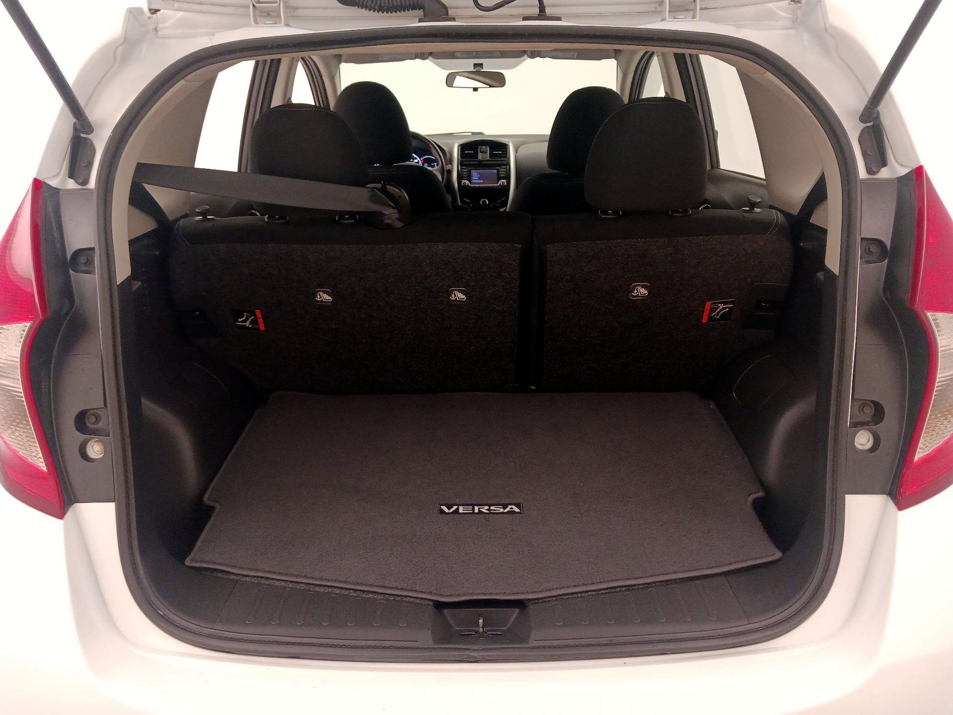 Thumbnail: 2017 Nissan Versa Note - 20