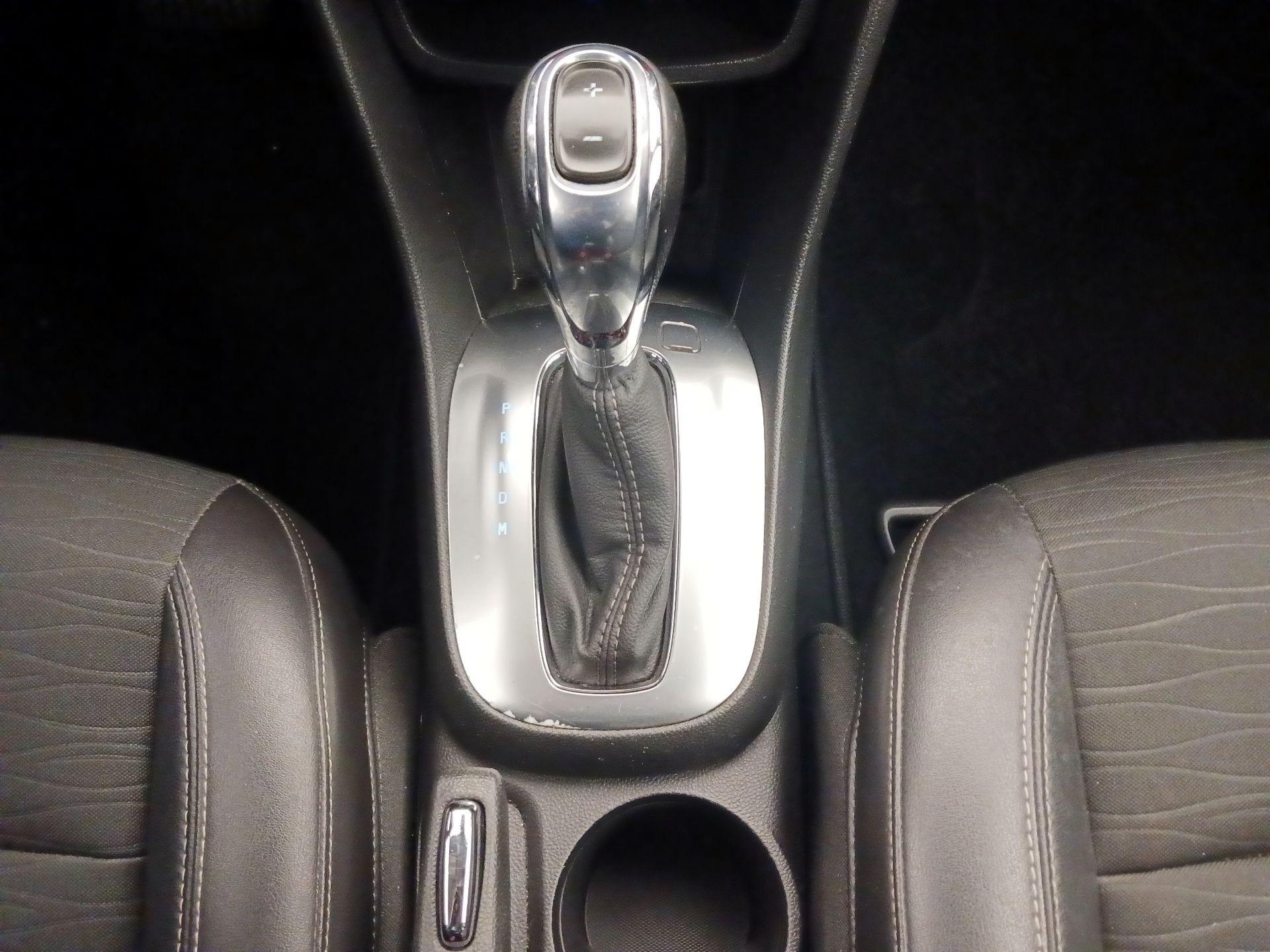 Thumbnail: 2016 Buick Encore - 17