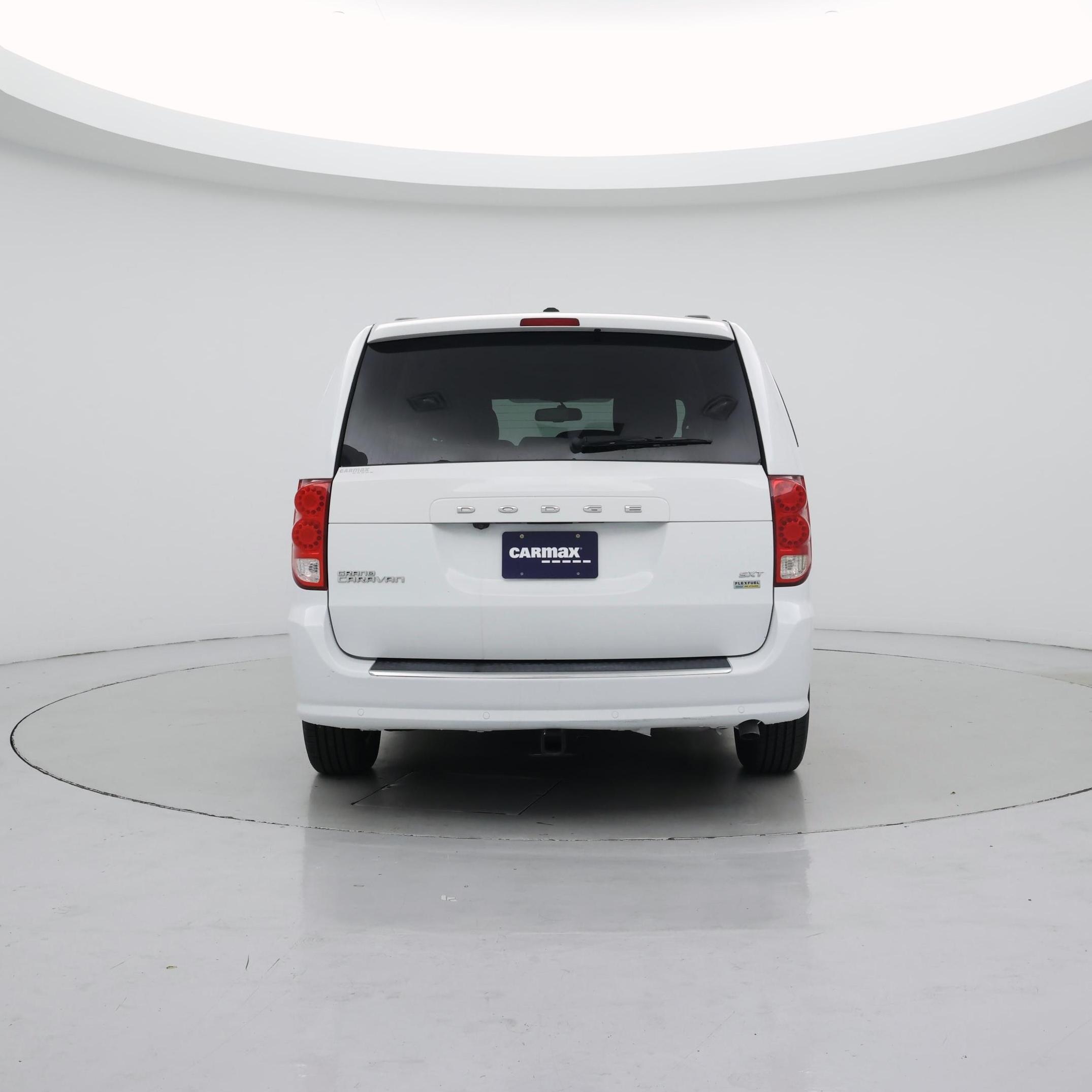 Thumbnail: 2017 Dodge Grand Caravan - 6