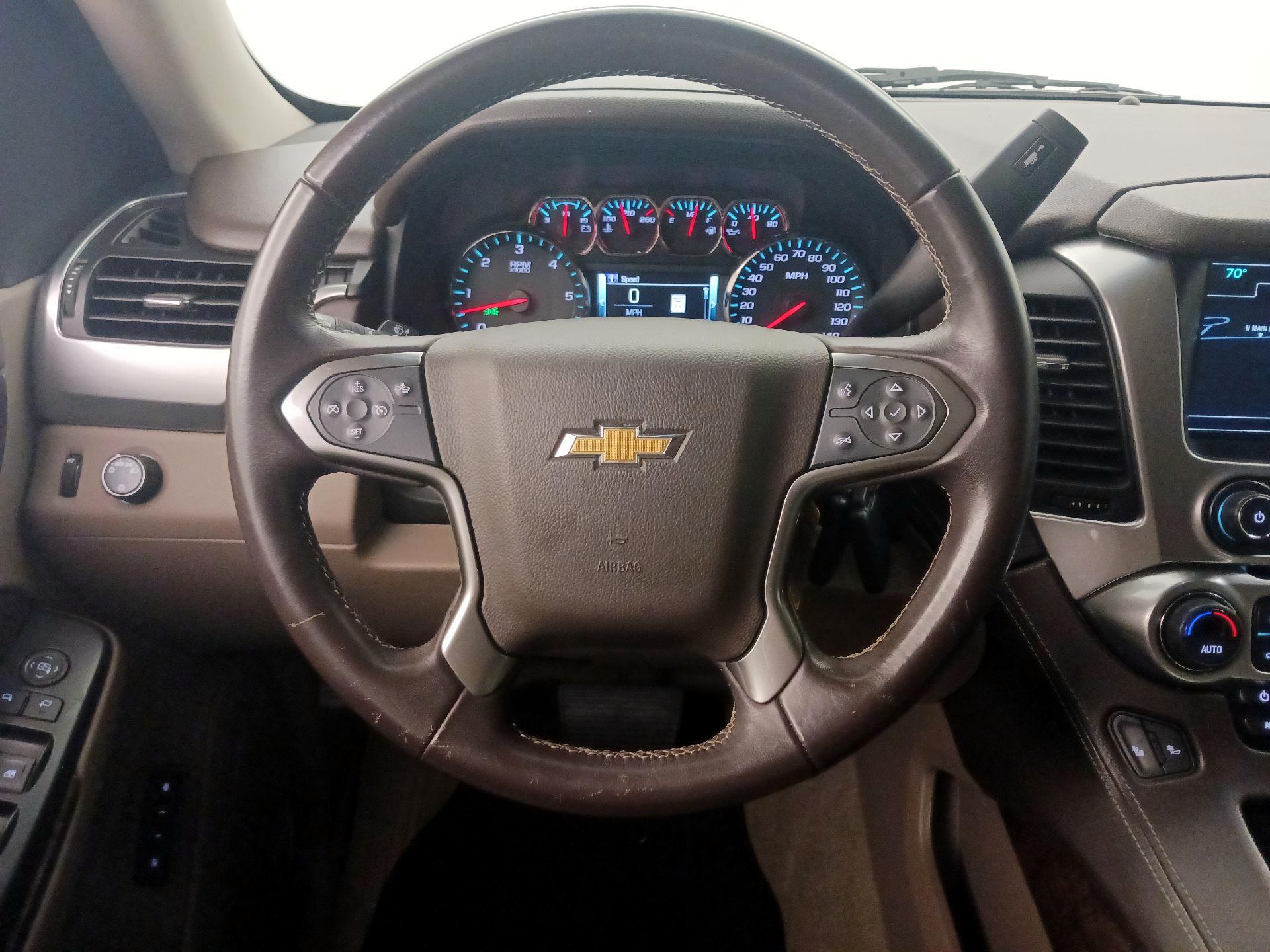 Thumbnail: 2019 Chevrolet Tahoe - 10