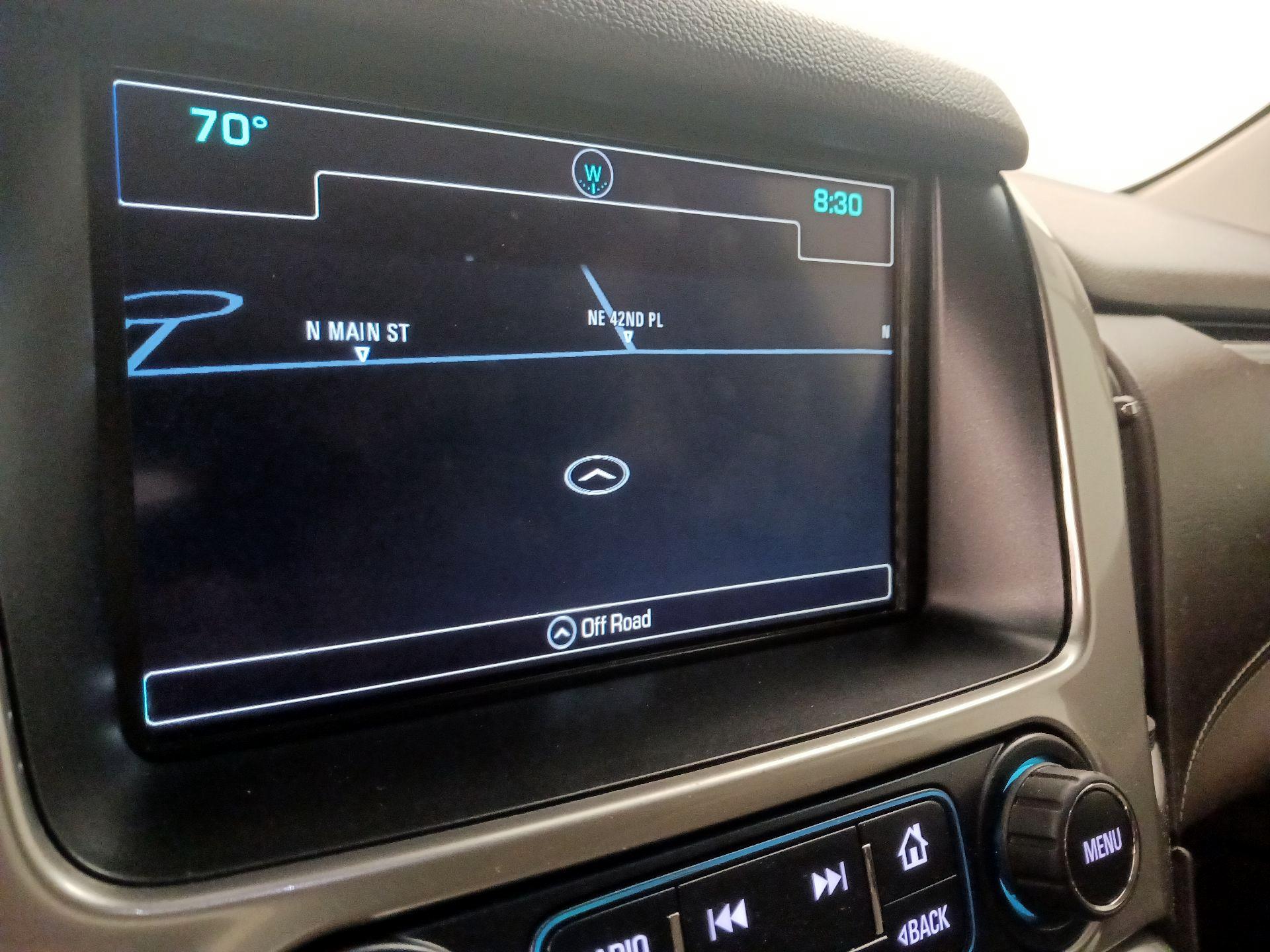 Thumbnail: 2019 Chevrolet Tahoe - 14