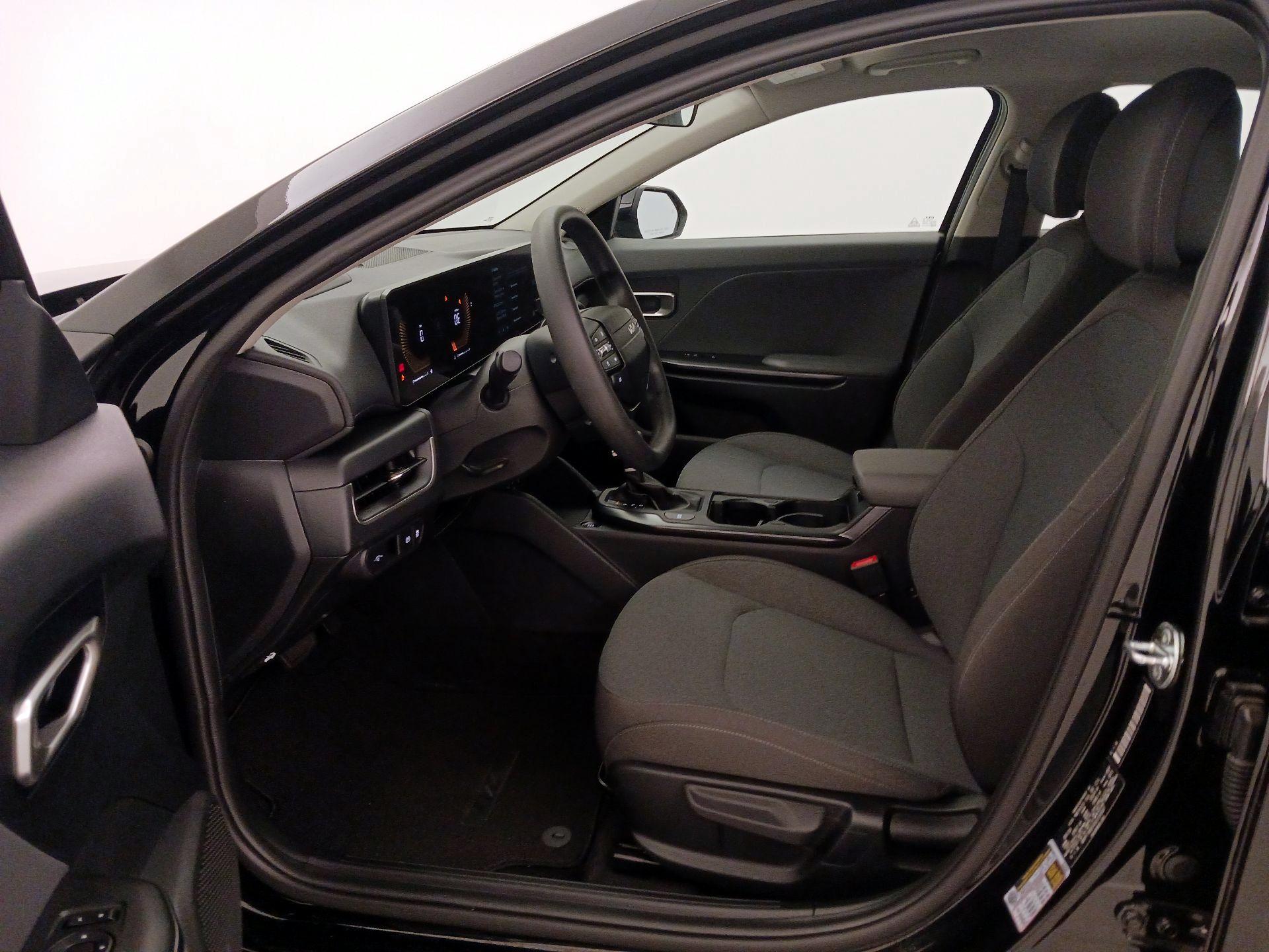 Thumbnail: 2025 Kia K4 - 11