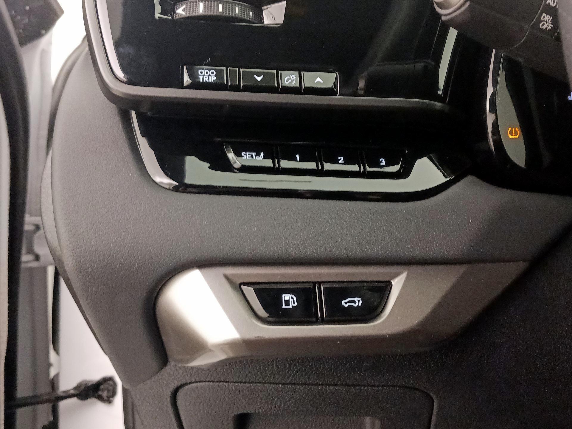 Thumbnail: 2024 Lexus RX - 13