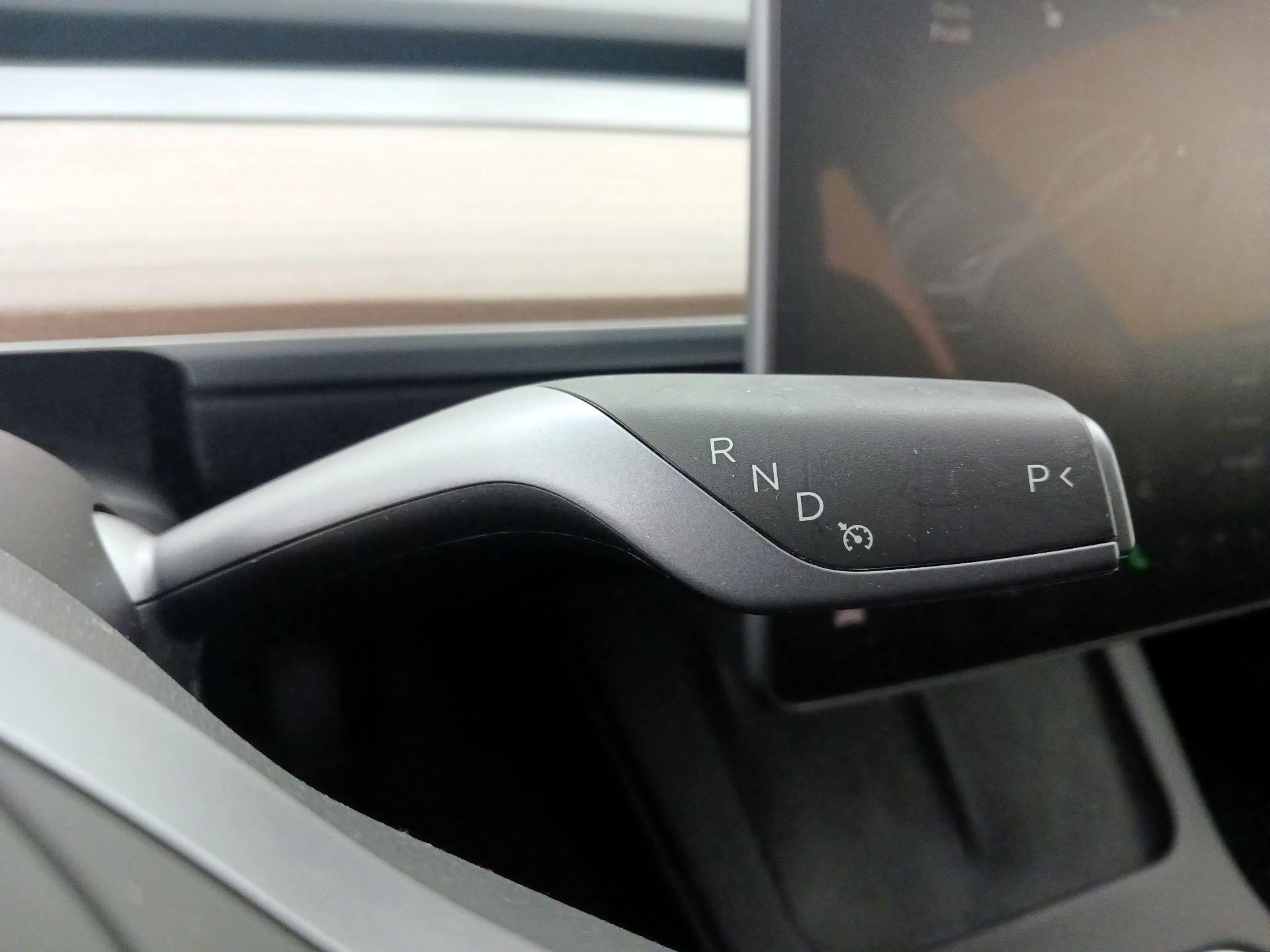 Thumbnail: 2023 Tesla Model 3 - 17