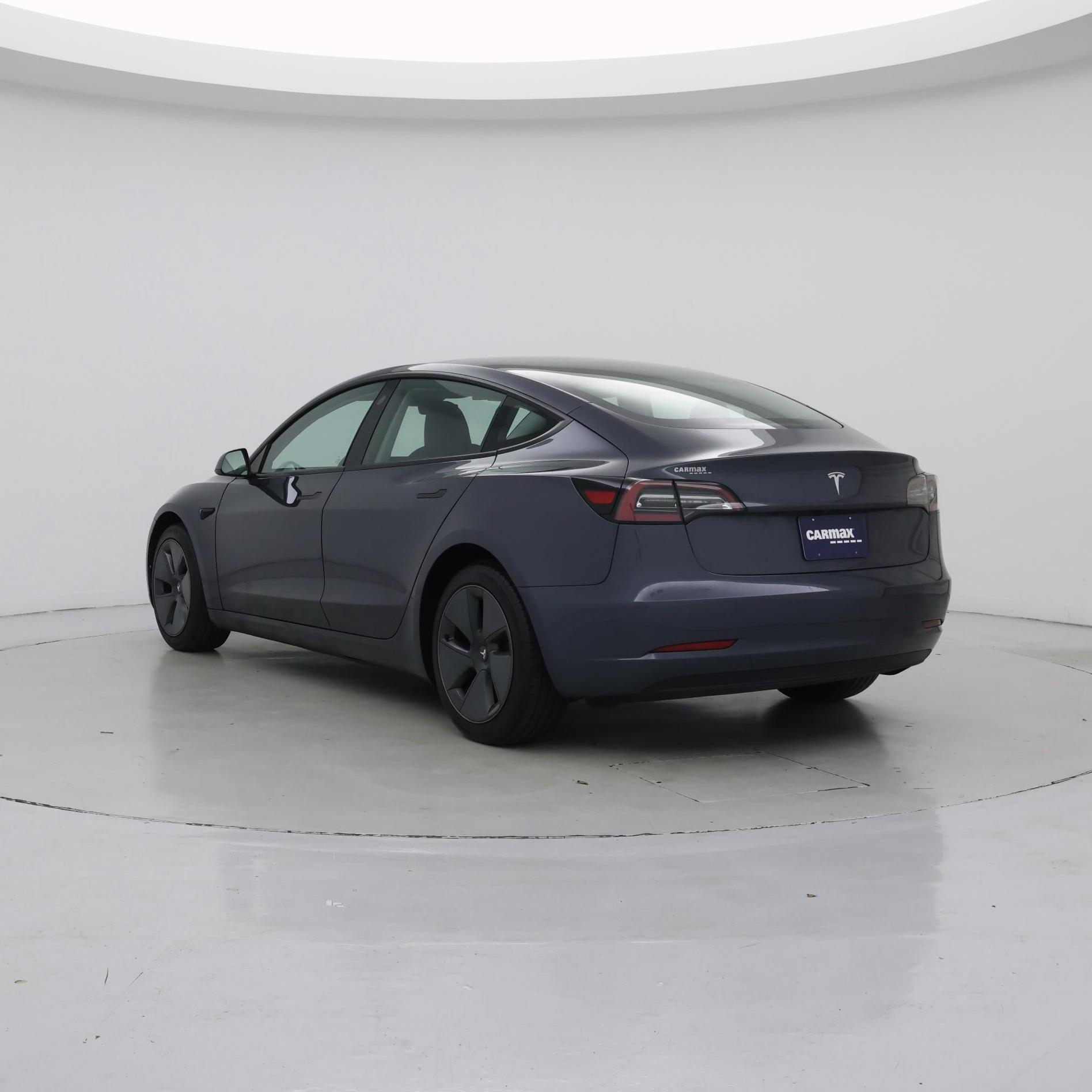 Thumbnail: 2023 Tesla Model 3 - 2