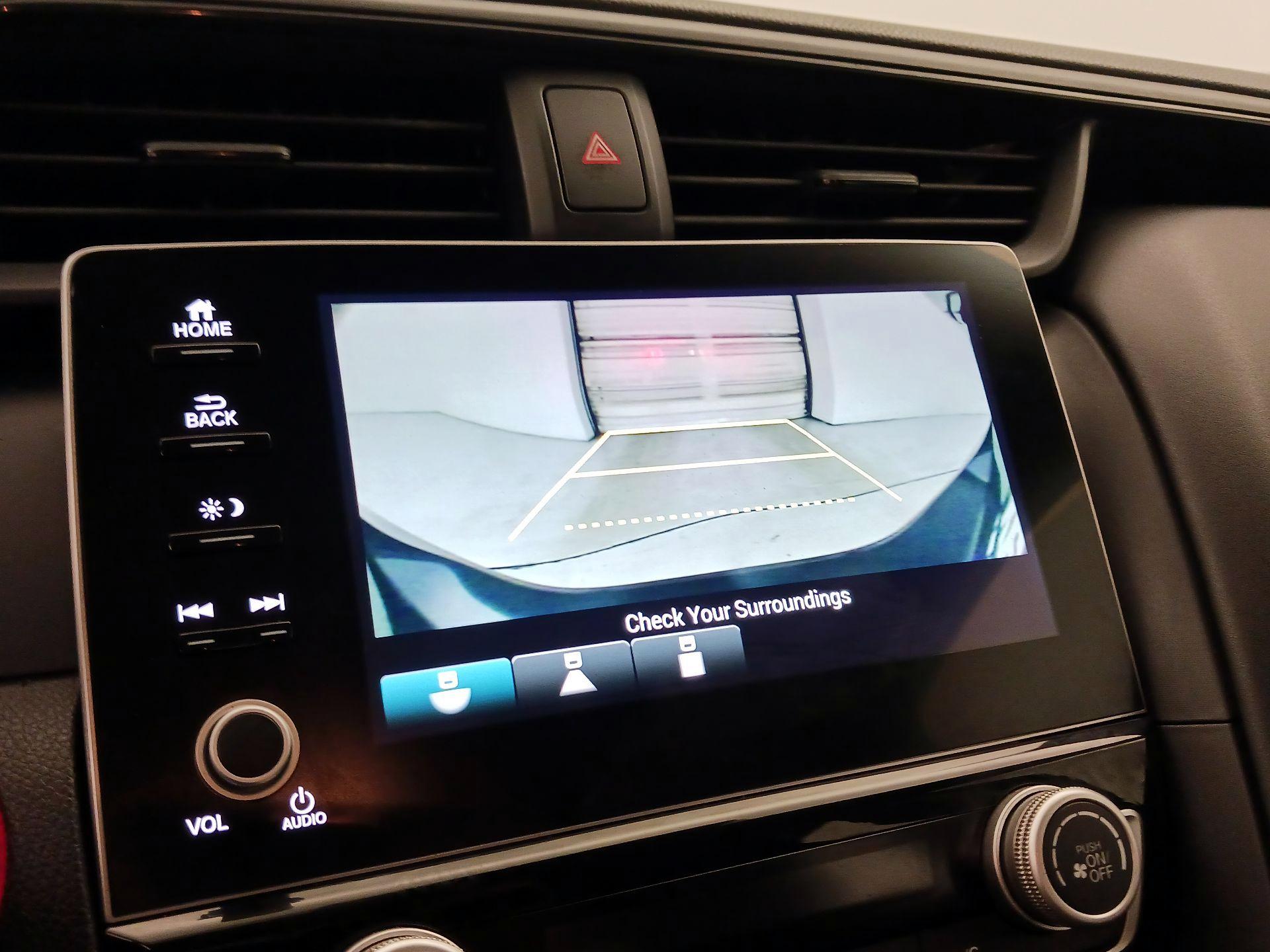 Thumbnail: 2020 Honda Insight - 14