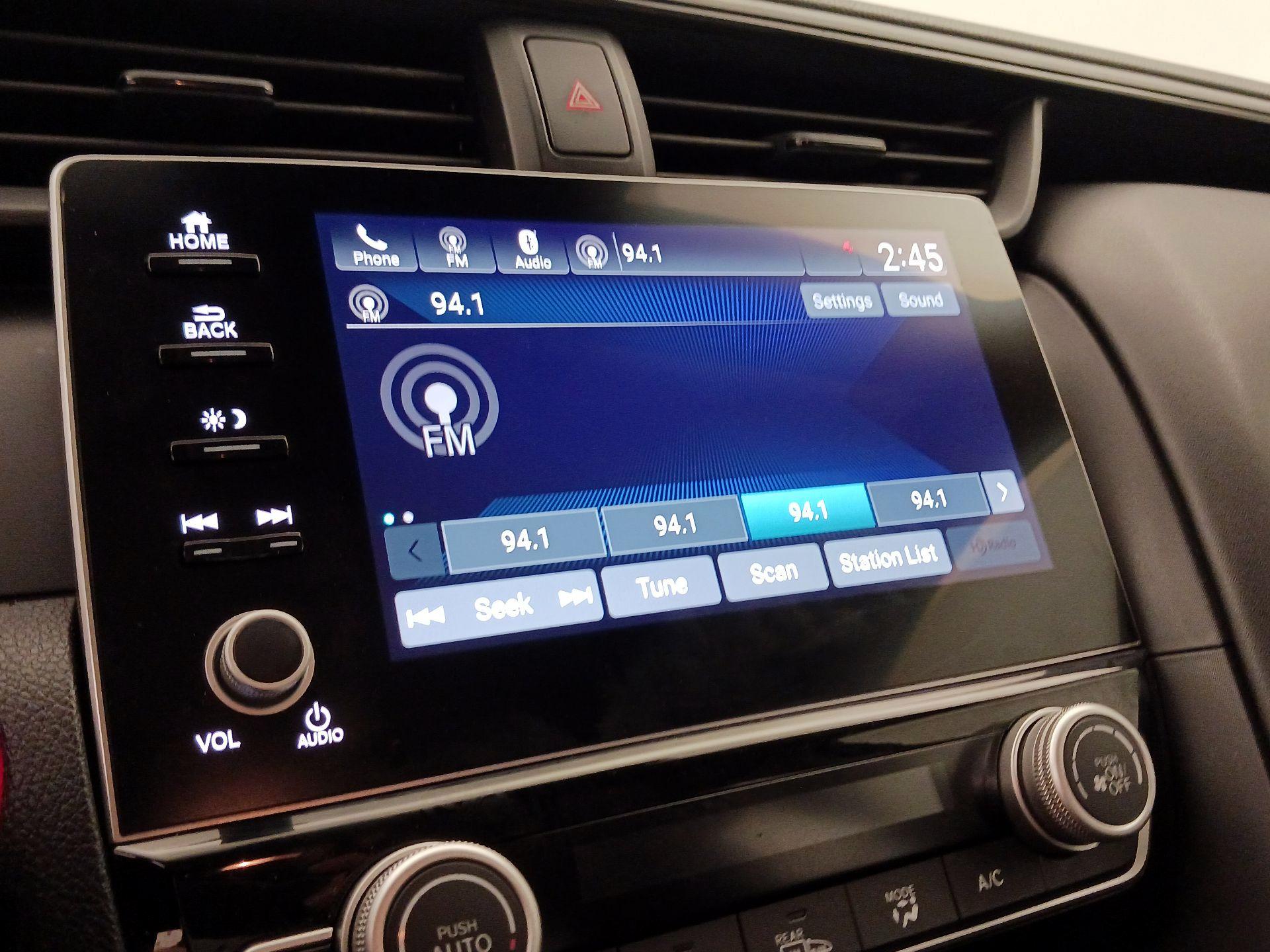 Thumbnail: 2020 Honda Insight - 15