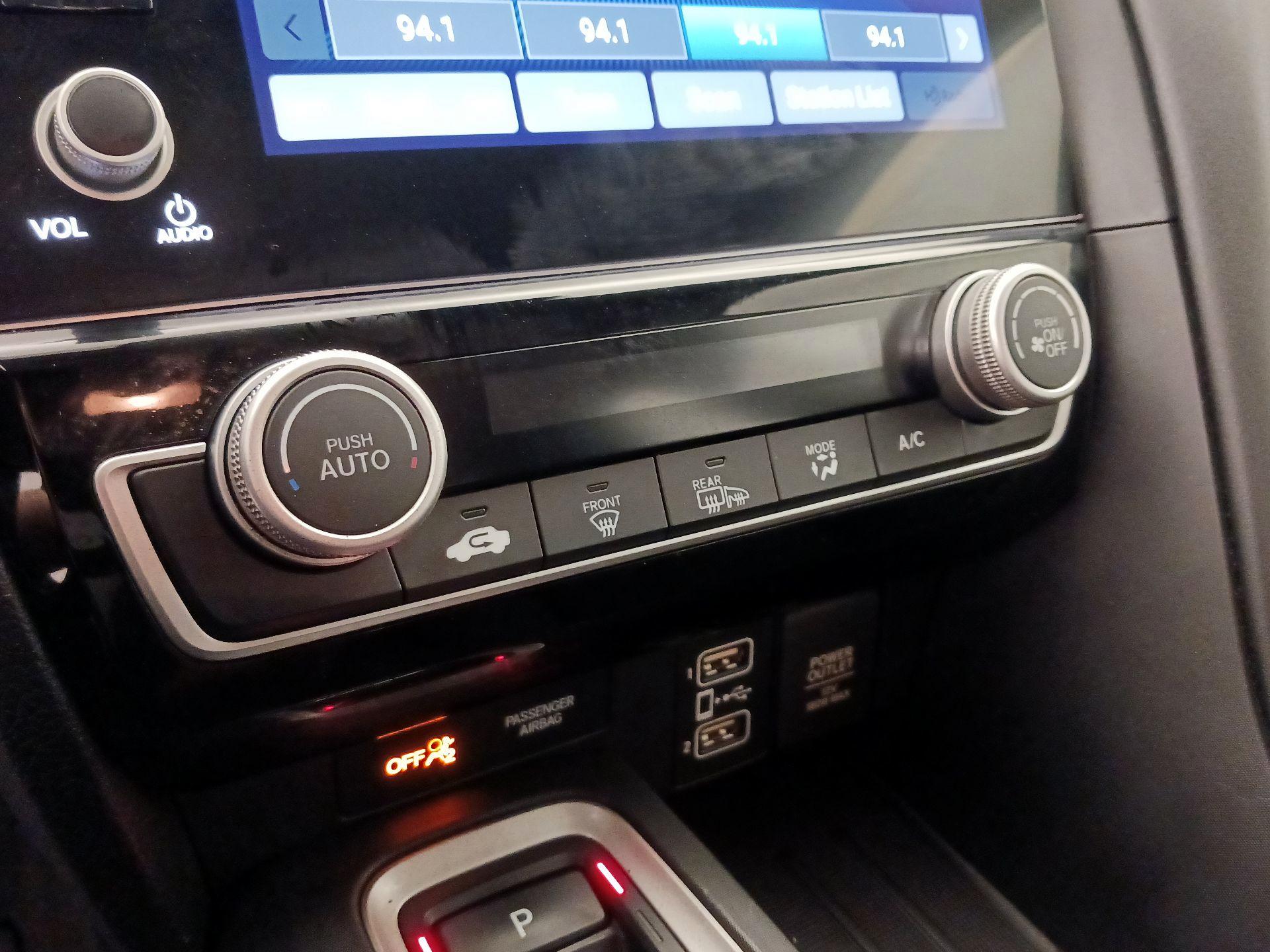 Thumbnail: 2020 Honda Insight - 16