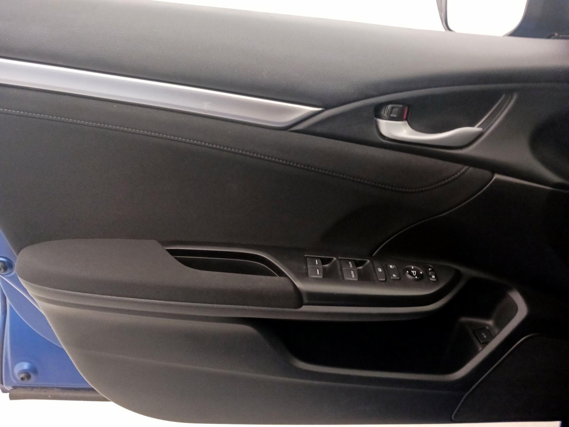 Thumbnail: 2020 Honda Civic - 12