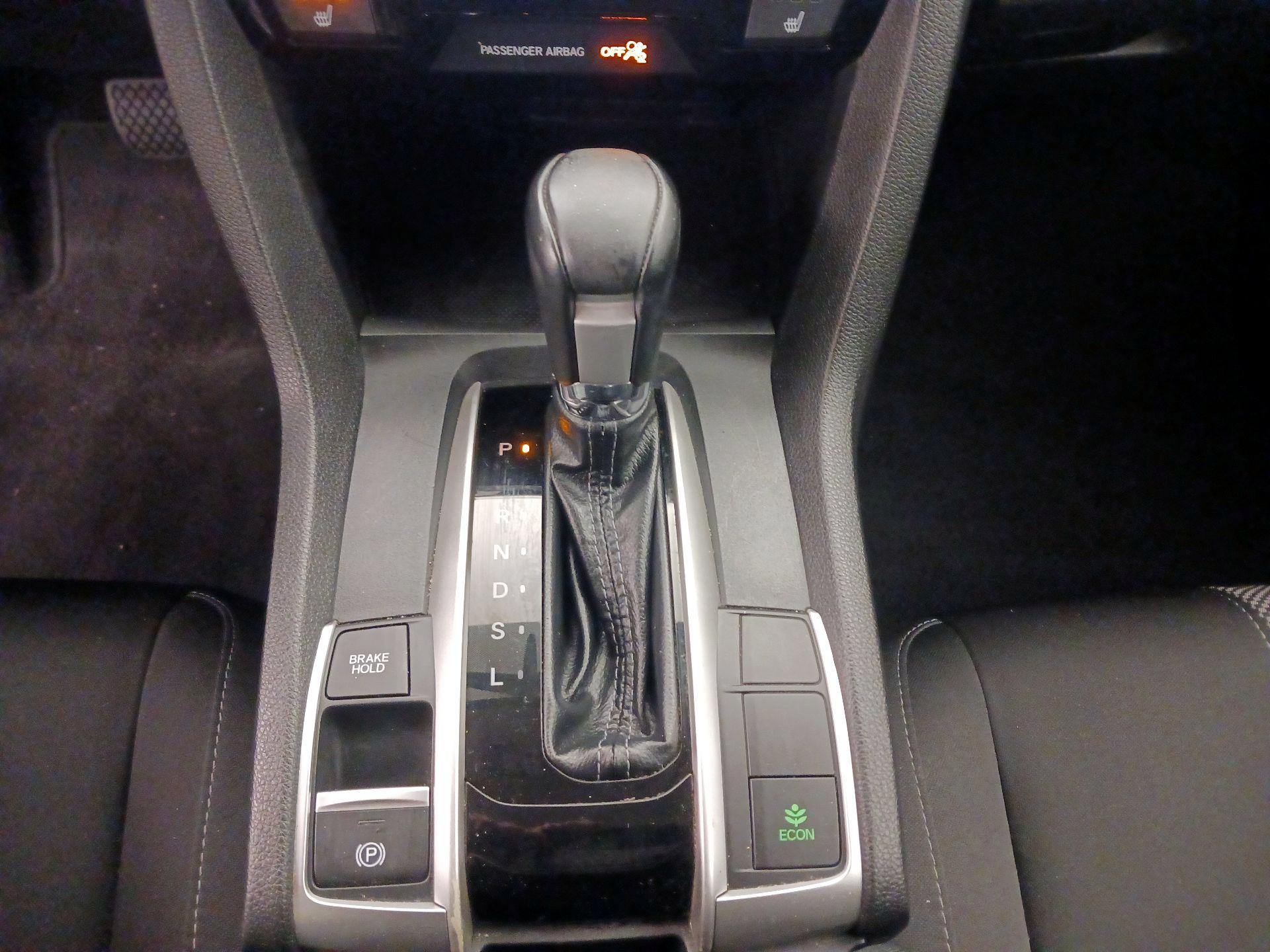 Thumbnail: 2020 Honda Civic - 17