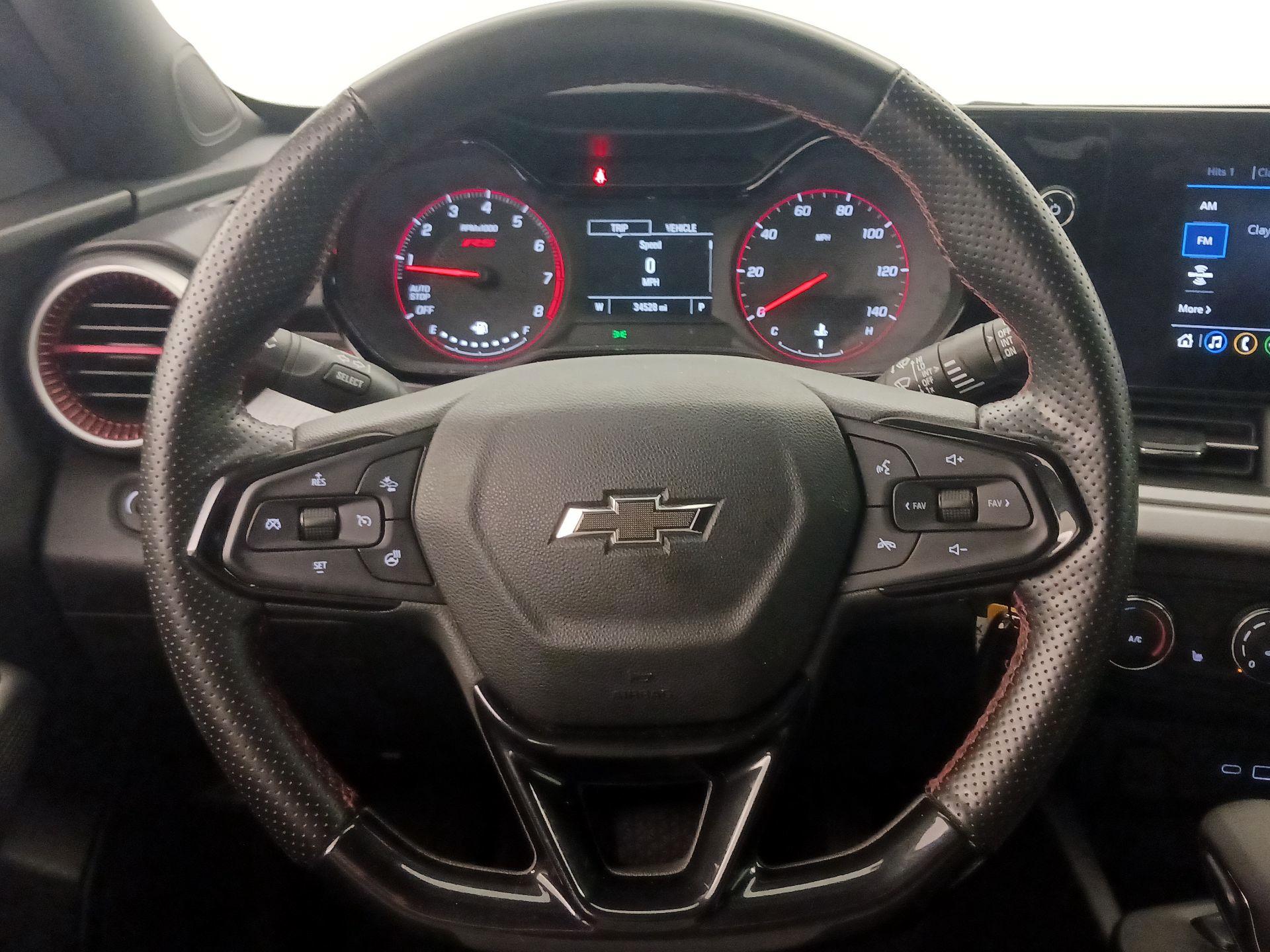 Thumbnail: 2024 Chevrolet Trax - 10