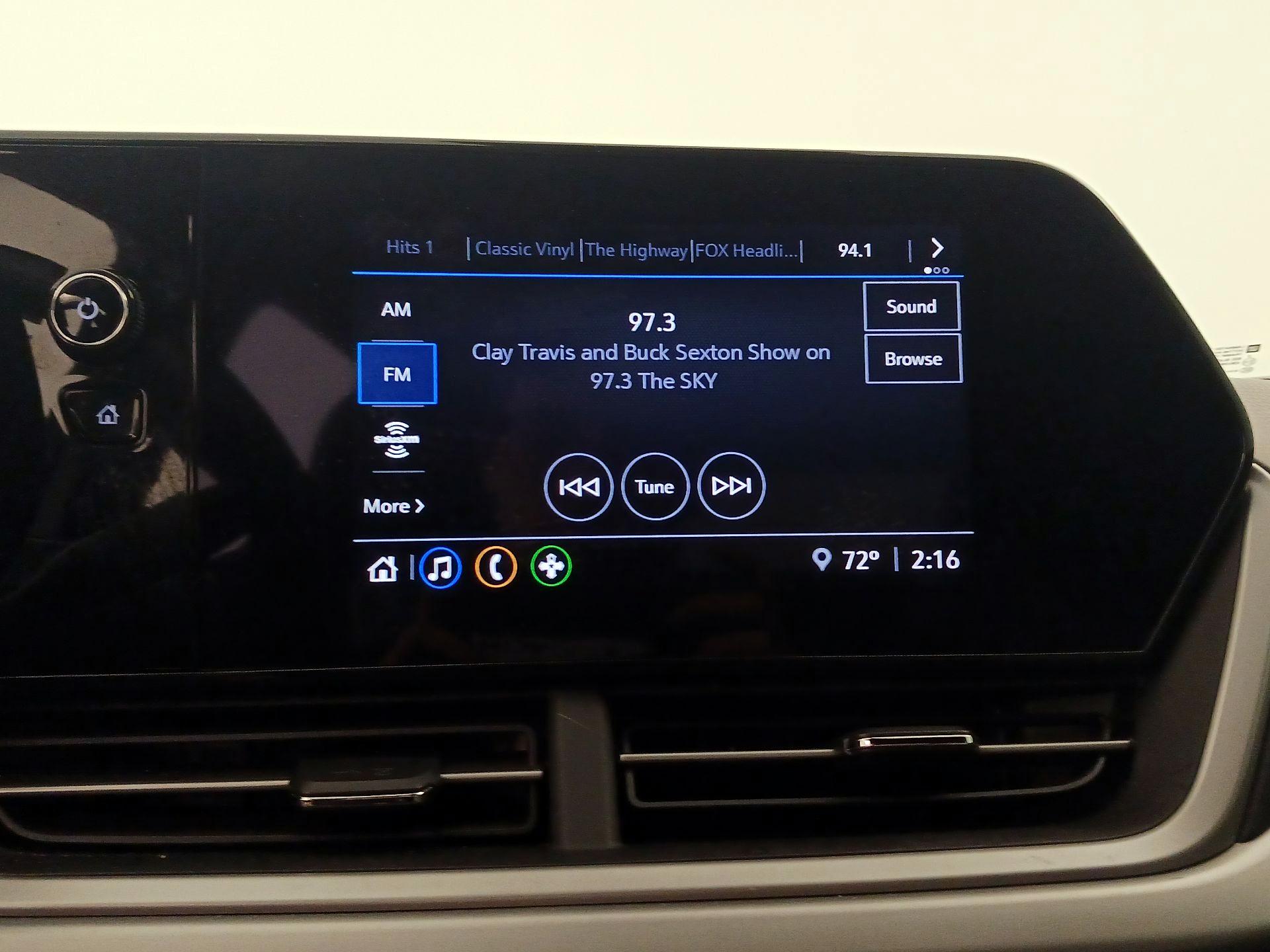 Thumbnail: 2024 Chevrolet Trax - 15