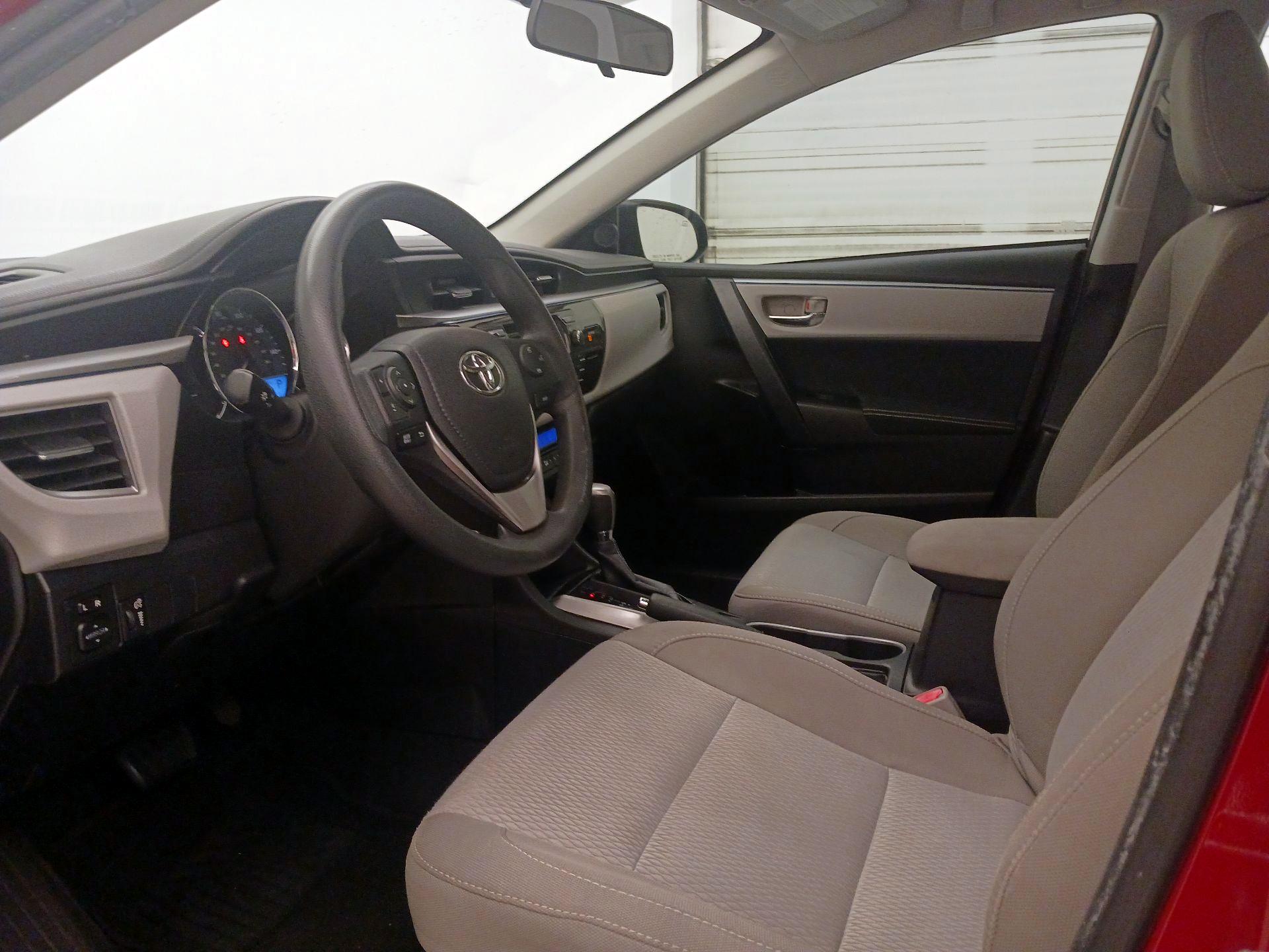 Thumbnail: 2016 Toyota Corolla - 11