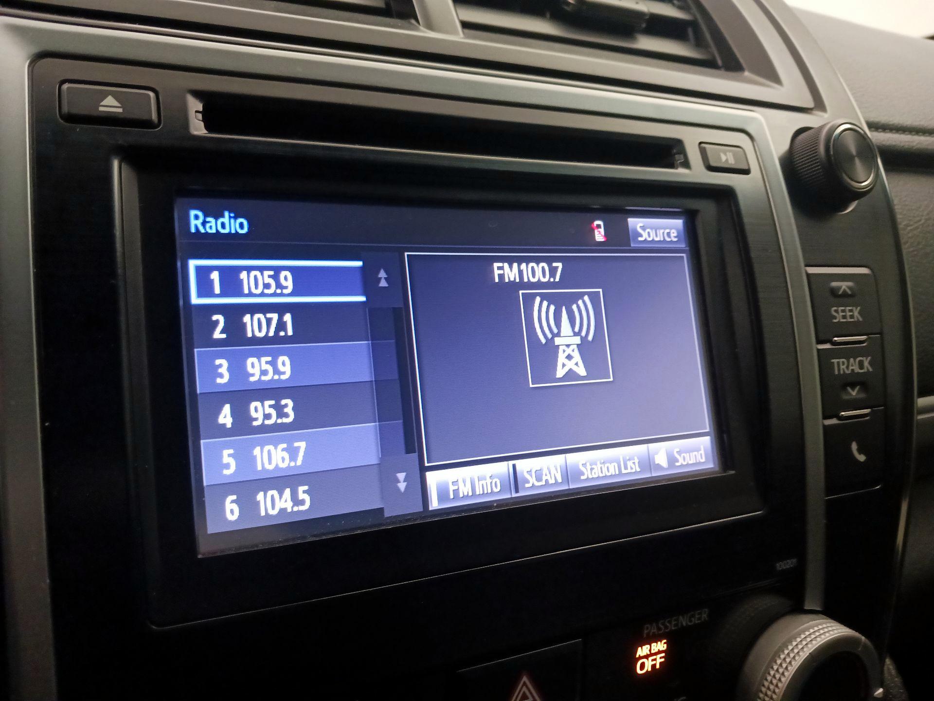 Thumbnail: 2014 Toyota Camry - 15