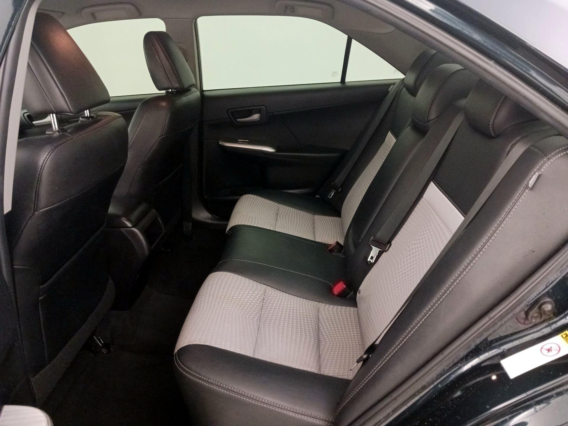 Thumbnail: 2014 Toyota Camry - 19