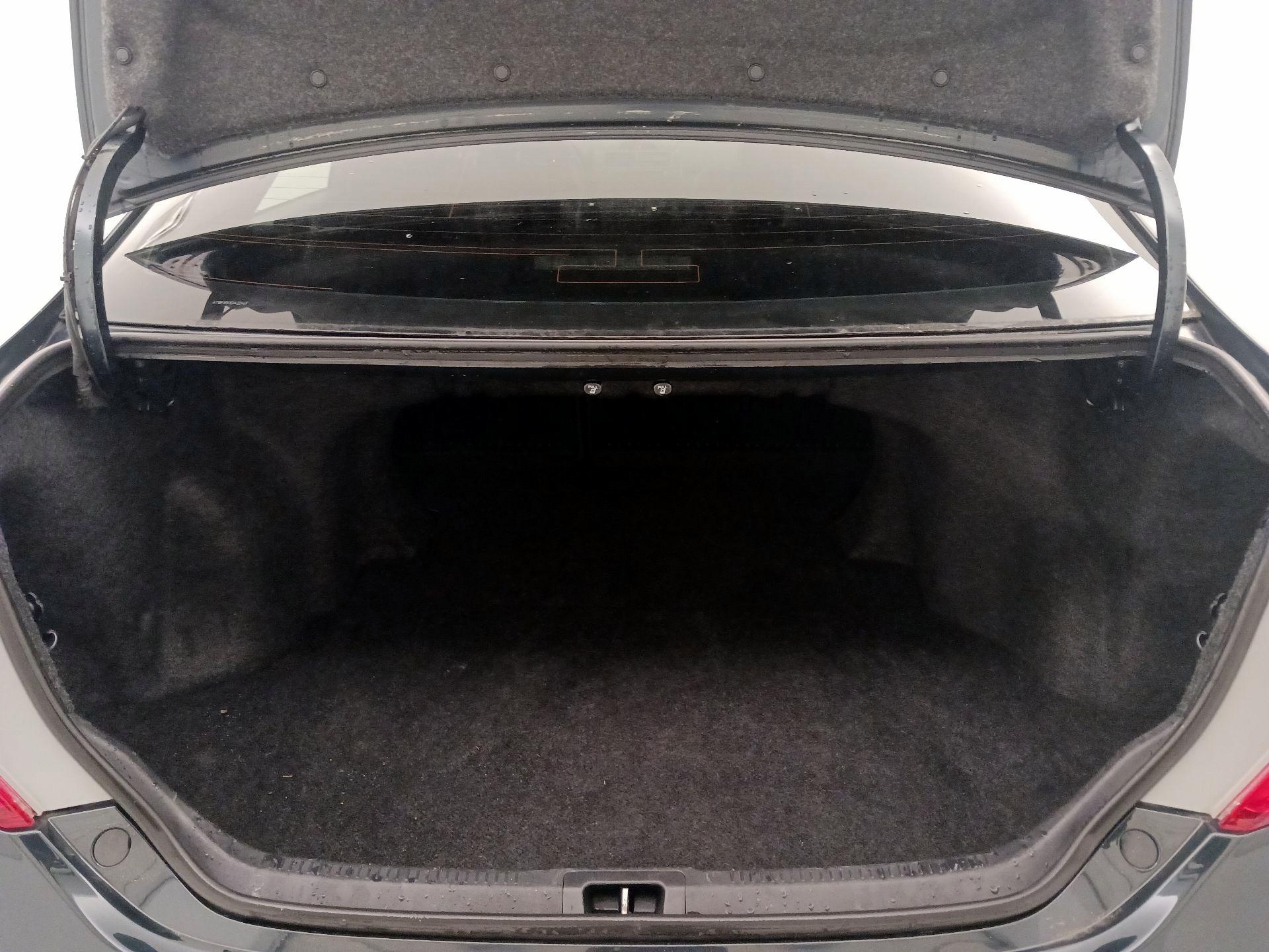 Thumbnail: 2014 Toyota Camry - 20