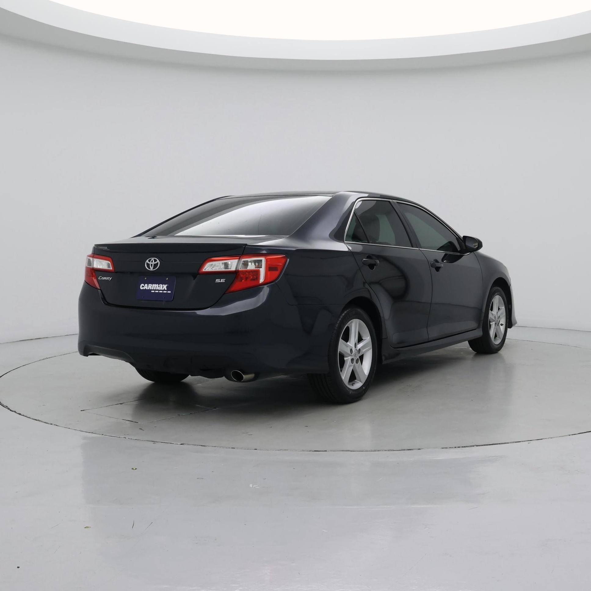 Thumbnail: 2014 Toyota Camry - 8