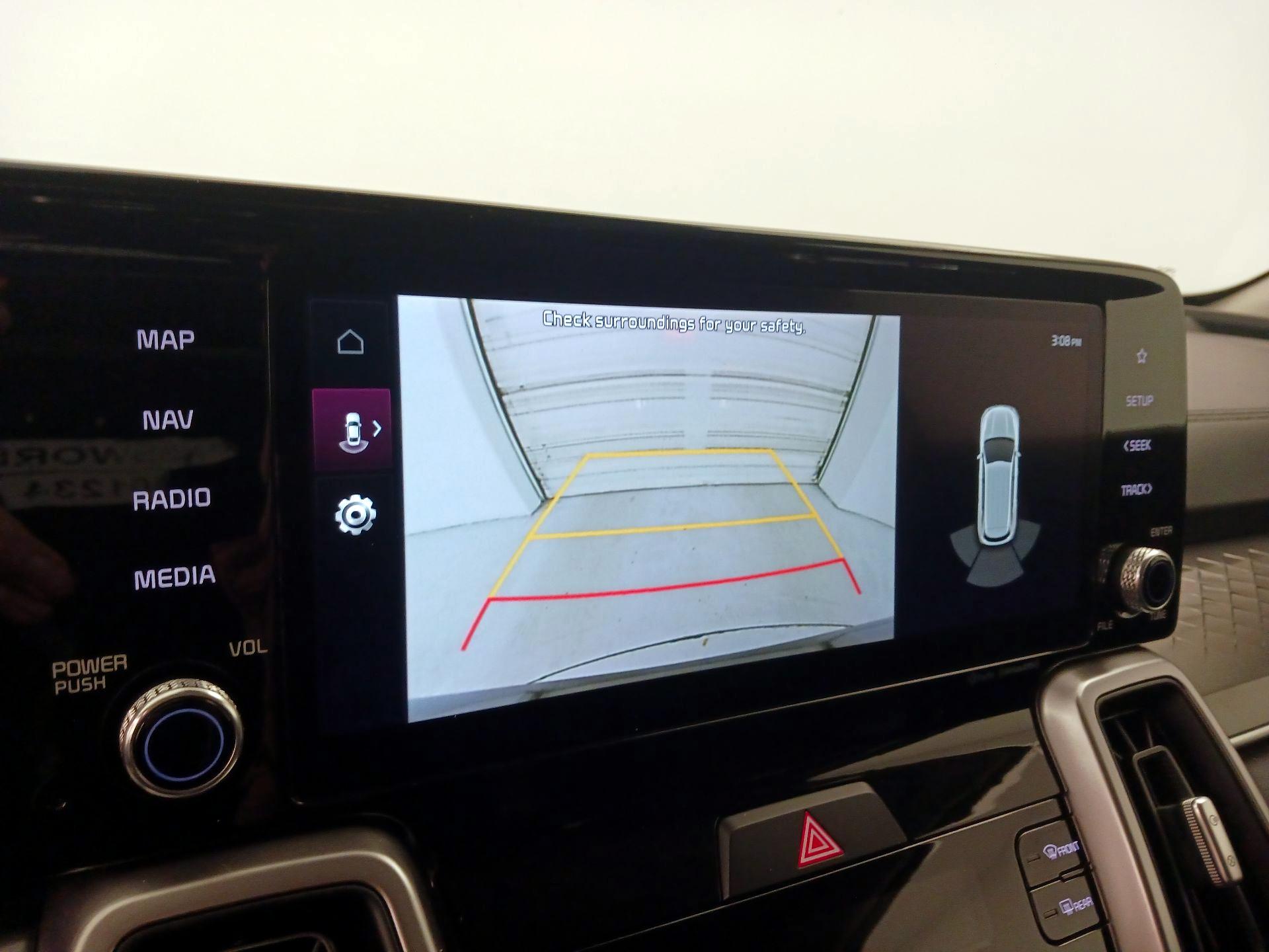 Thumbnail: 2023 Kia Sorento - 15